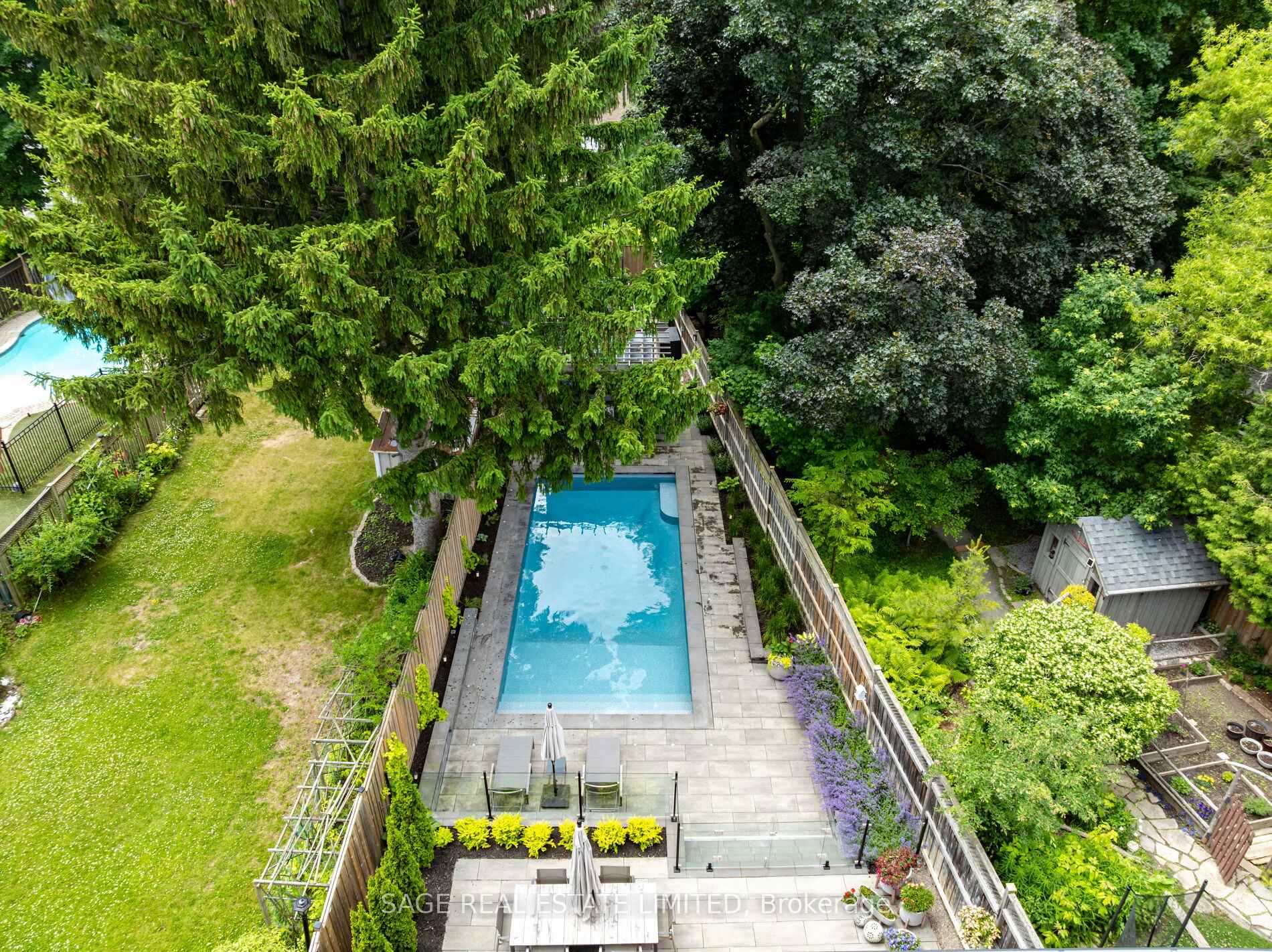 Photo 45 of 24 Squires Avenue, Toronto, O'Connor-Parkview — HOMEH