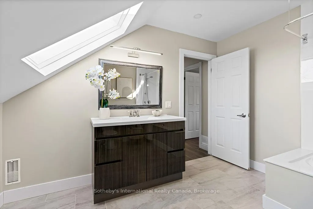 Photo 39 of 196 Ninth Street, Collingwood — HOMEH