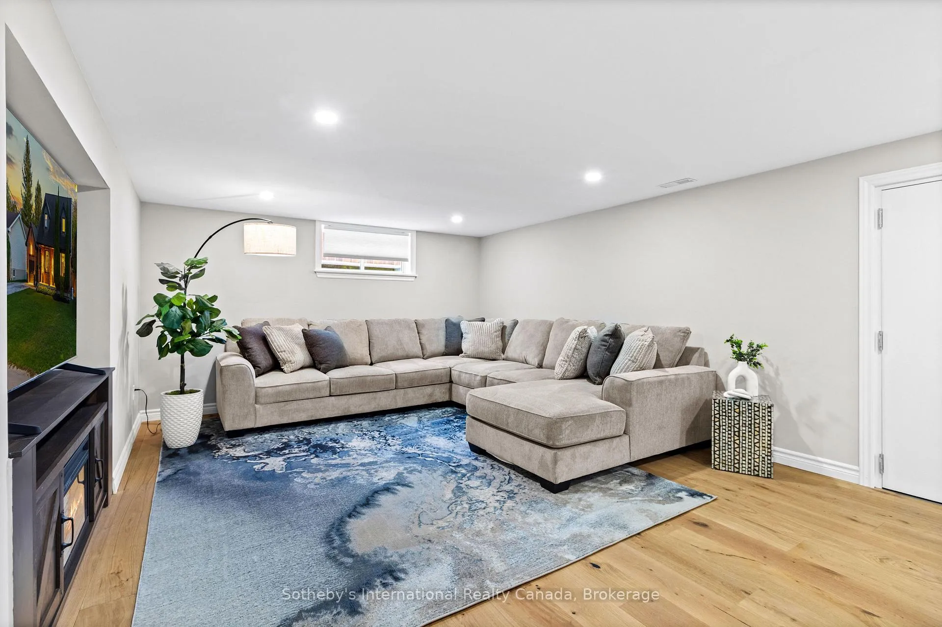 Photo 42 of 196 Ninth Street, Collingwood — HOMEH
