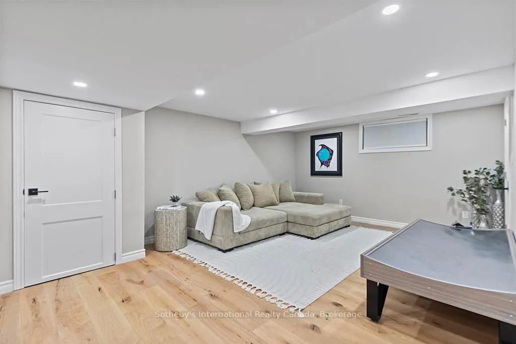 Photo 44 of 196 Ninth Street, Collingwood — HOMEH