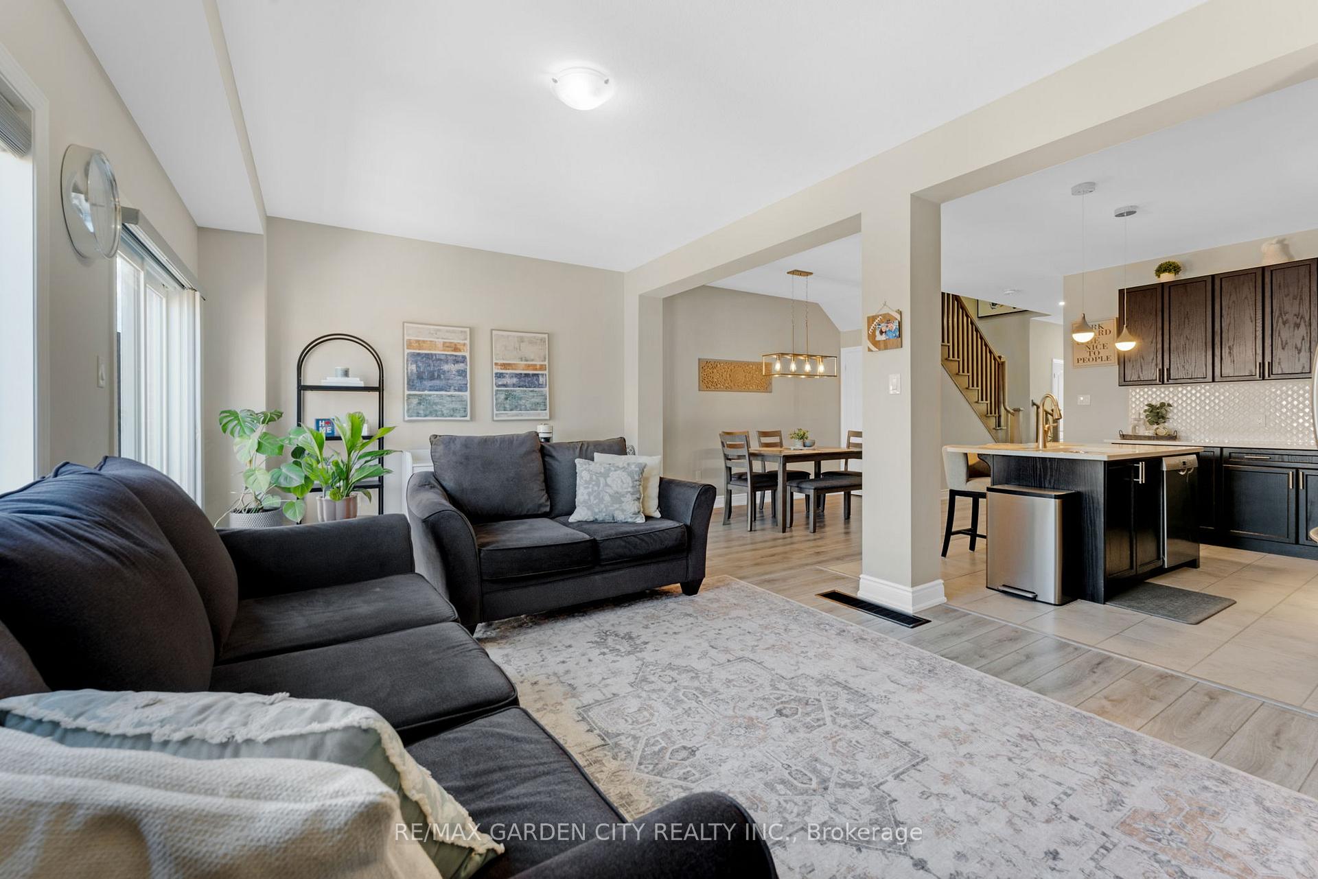 Photo 17 of 72 Homestead Way, Thorold, Rolling Meadows — HOMEH