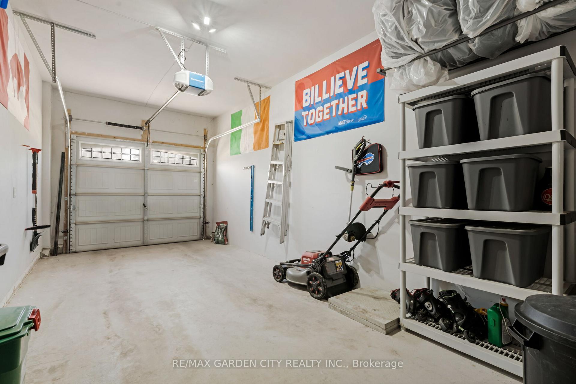 Photo 36 of 72 Homestead Way, Thorold, Rolling Meadows — HOMEH