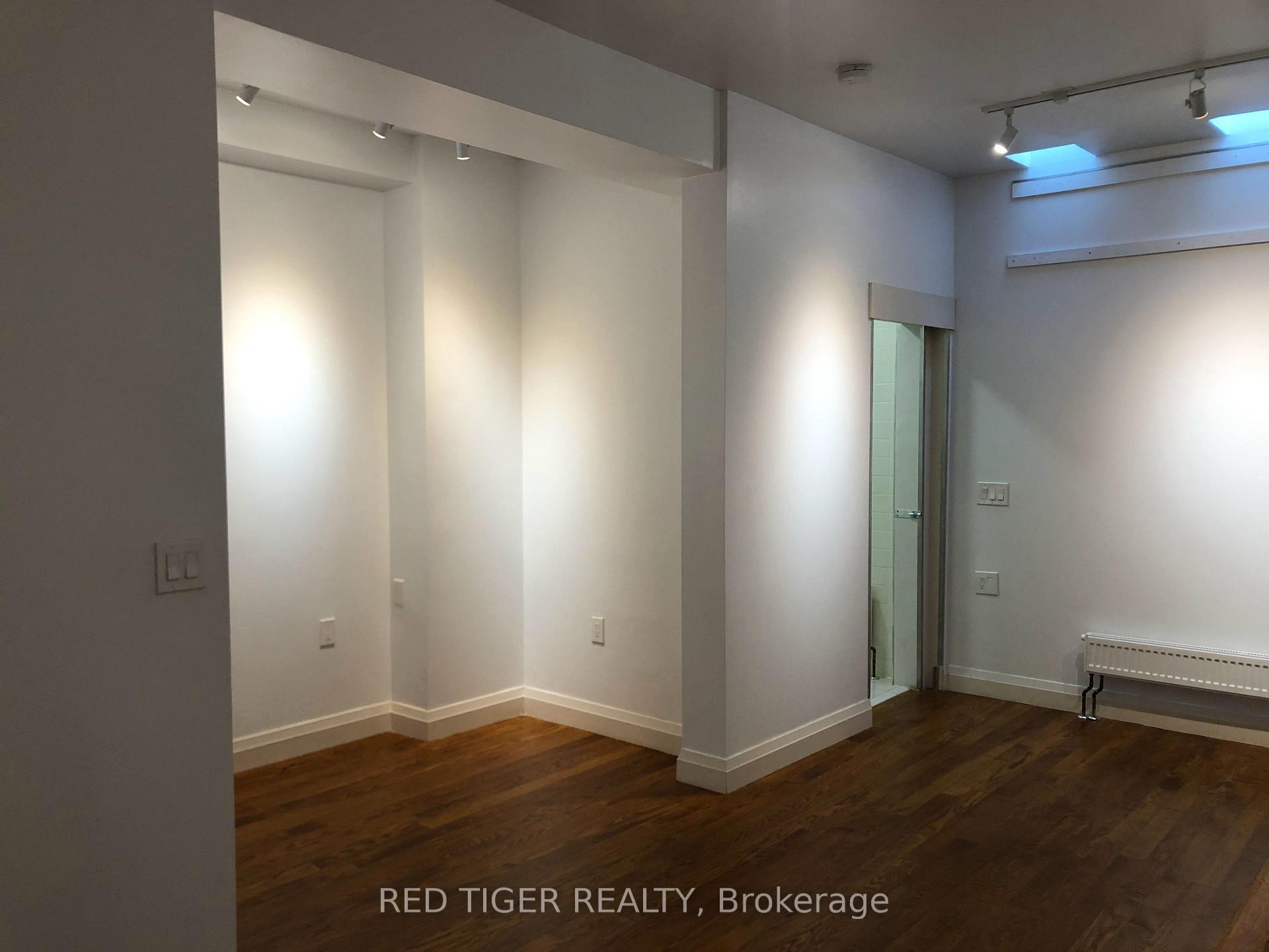 Photo 9 of Unit Main, 457 Richmond Street E, Toronto, Moss Park — HOMEH