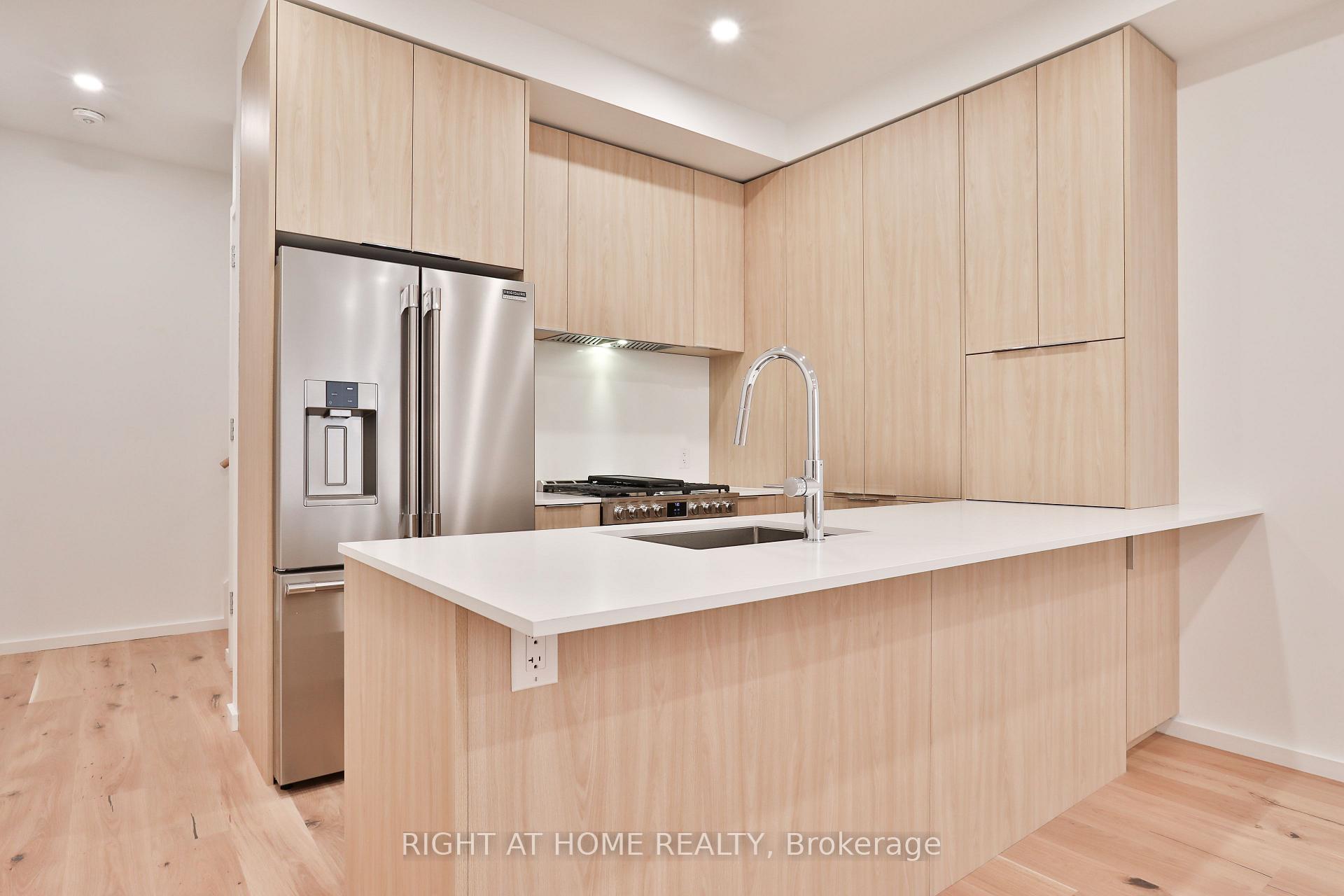 Photo 4 of Unit 1, 68 Foxley Street, Toronto, Trinity-Bellwoods — HOMEH