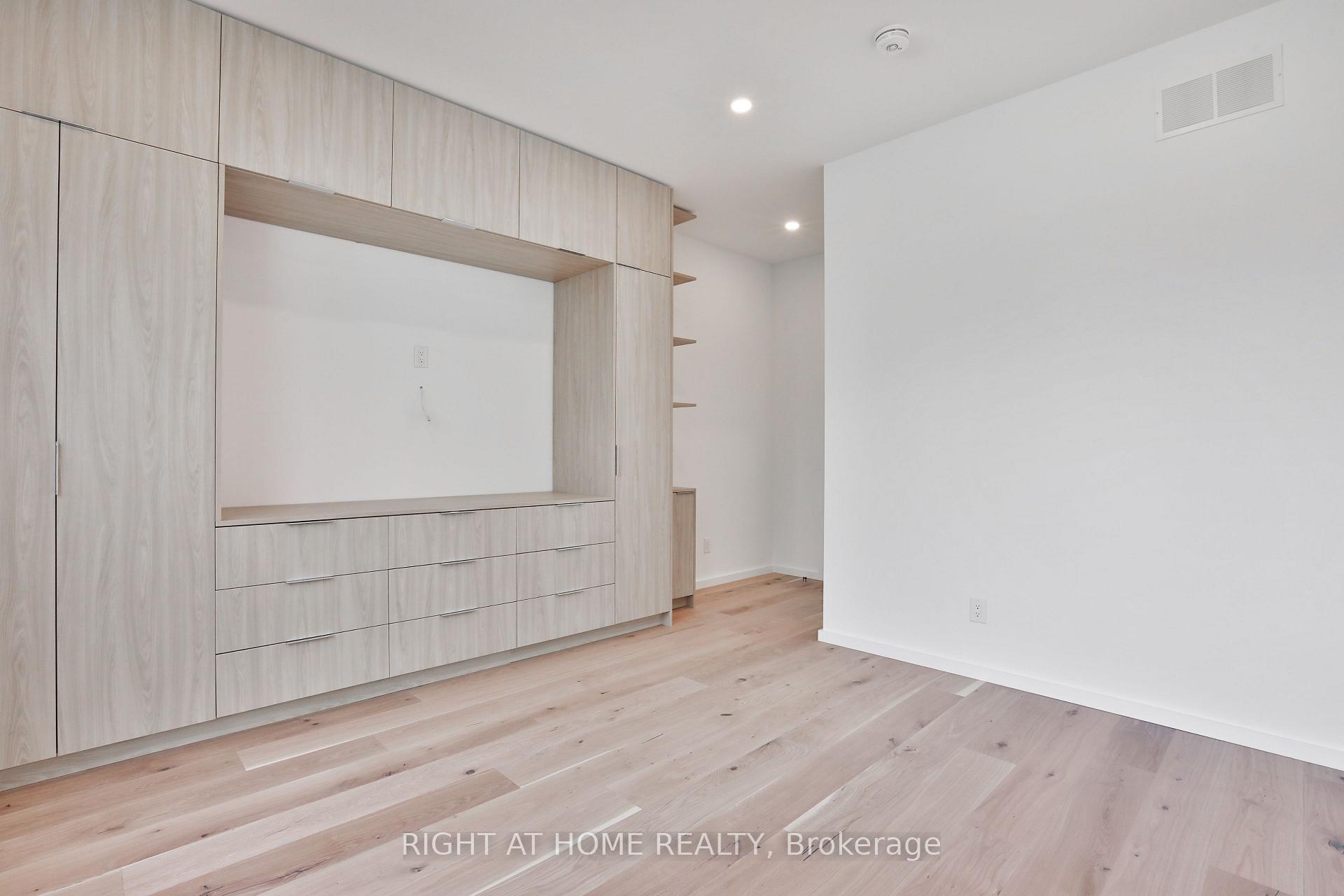 Photo 12 of Unit 1, 68 Foxley Street, Toronto, Trinity-Bellwoods — HOMEH
