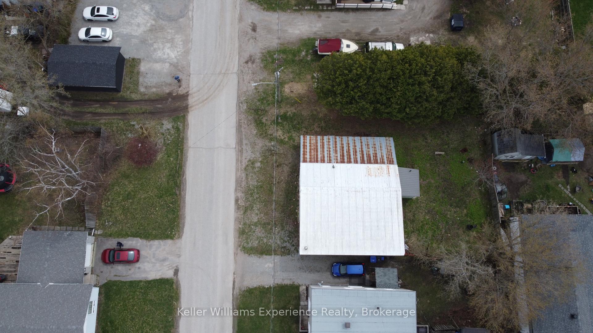 Photo 5 of 760 Second Avenue, Tay, Port McNicoll — HOMEH