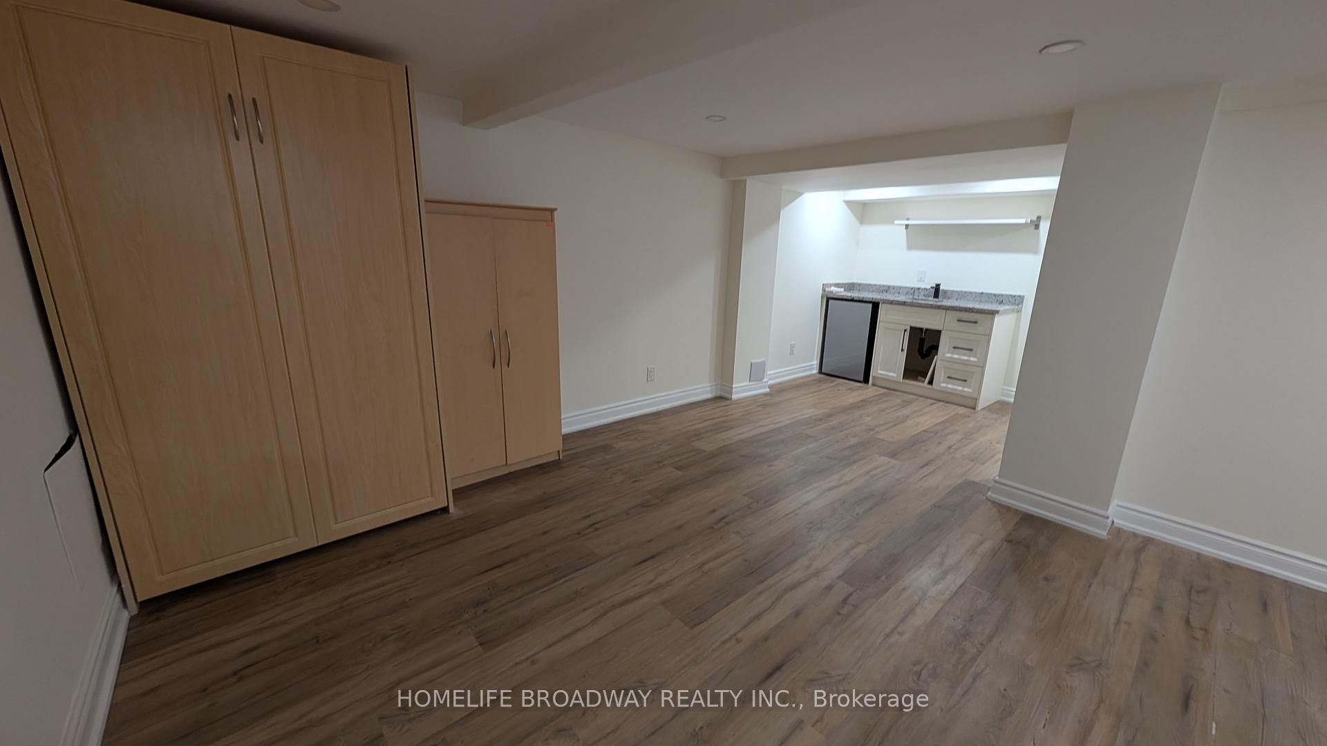 Photo 7 of 46 Chilton Road, Toronto, East York — HOMEH