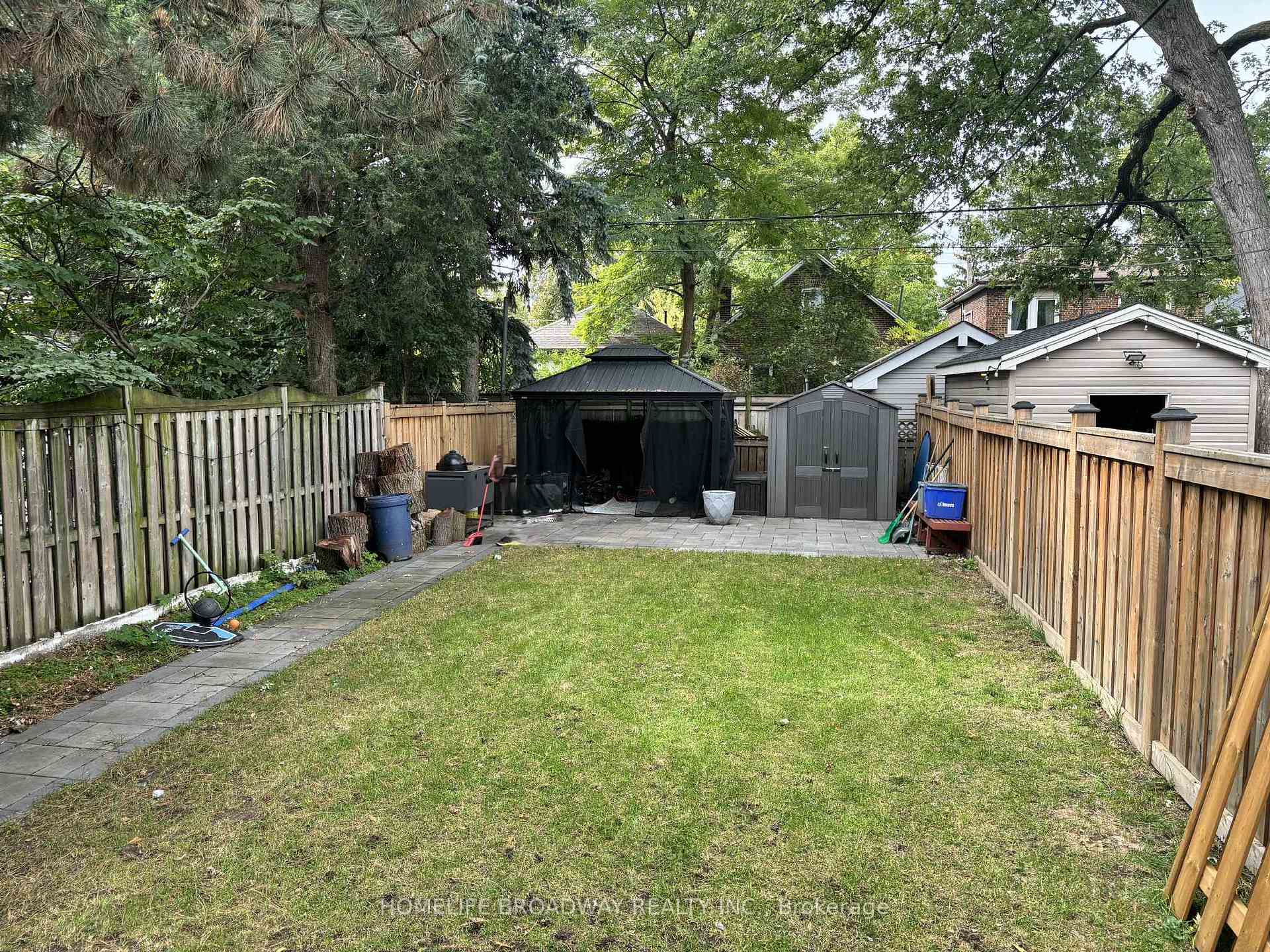 Photo 10 of 46 Chilton Road, Toronto, East York — HOMEH