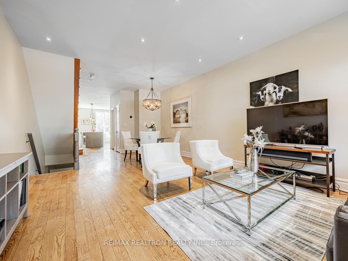 Photo 2 of 388 Clinton Street, Toronto, The Annex — HOMEH