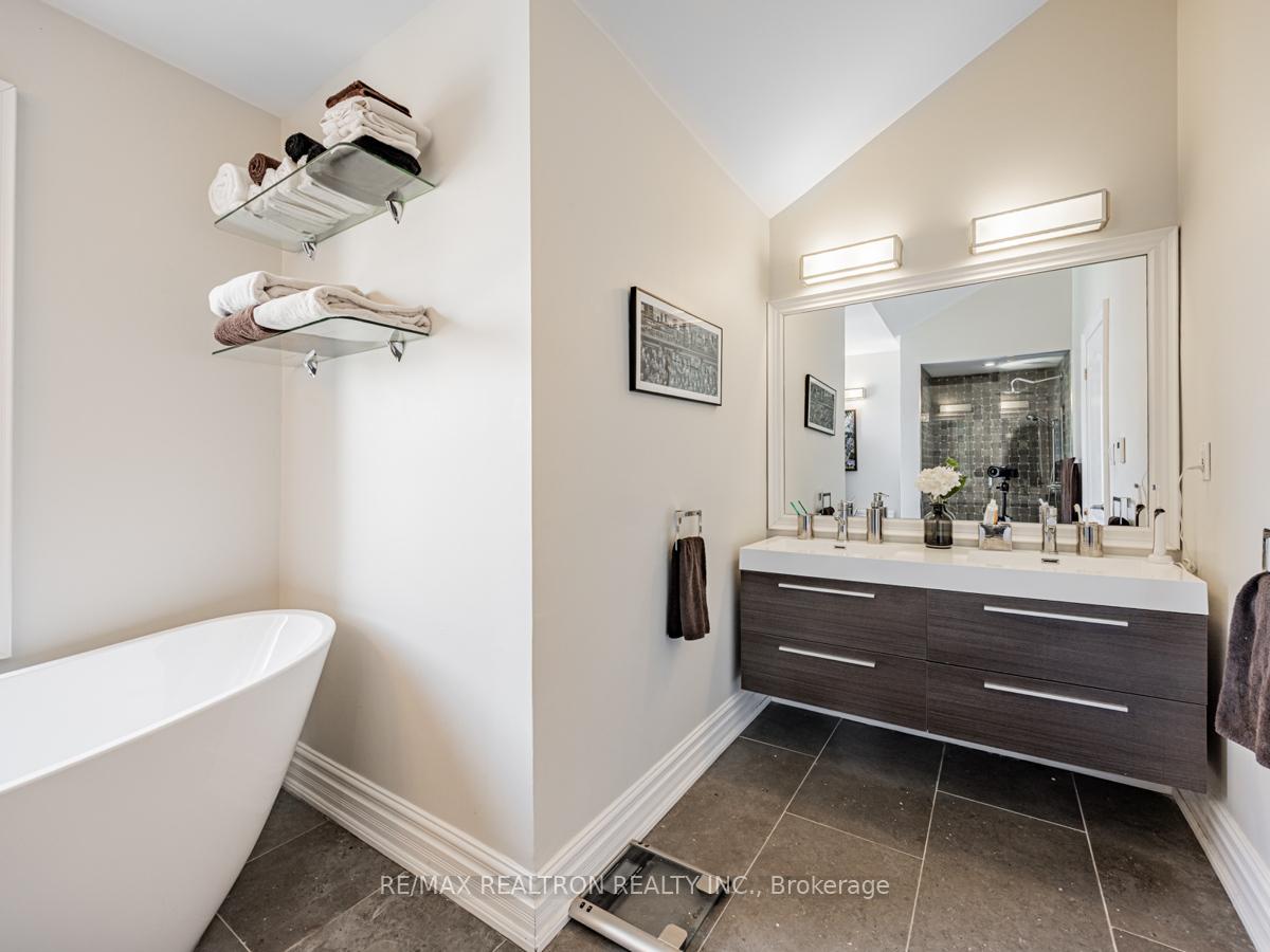 Photo 11 of 388 Clinton Street, Toronto, The Annex — HOMEH