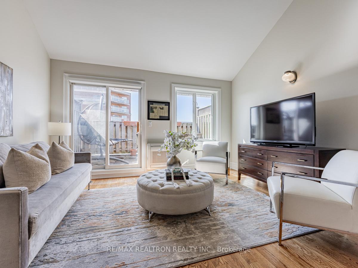 Photo 13 of 388 Clinton Street, Toronto, The Annex — HOMEH