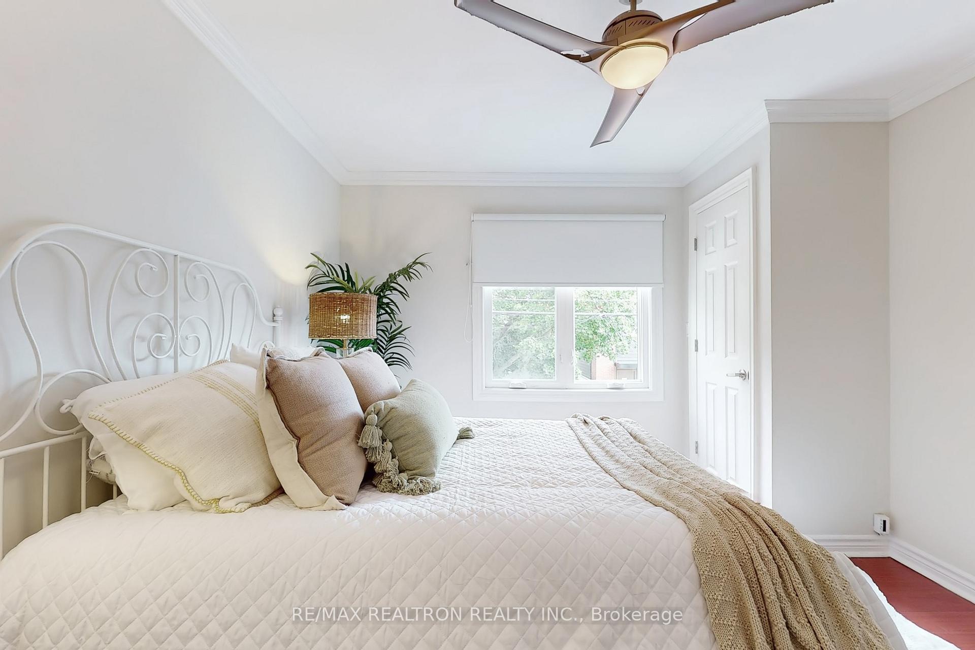 Photo 21 of 237 Winnett Avenue, Toronto, Humewood-Cedarvale — HOMEH