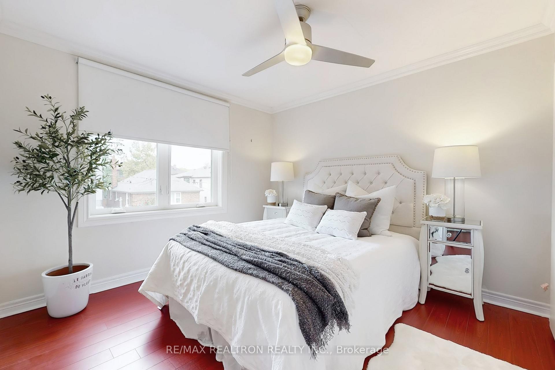 Photo 22 of 237 Winnett Avenue, Toronto, Humewood-Cedarvale — HOMEH
