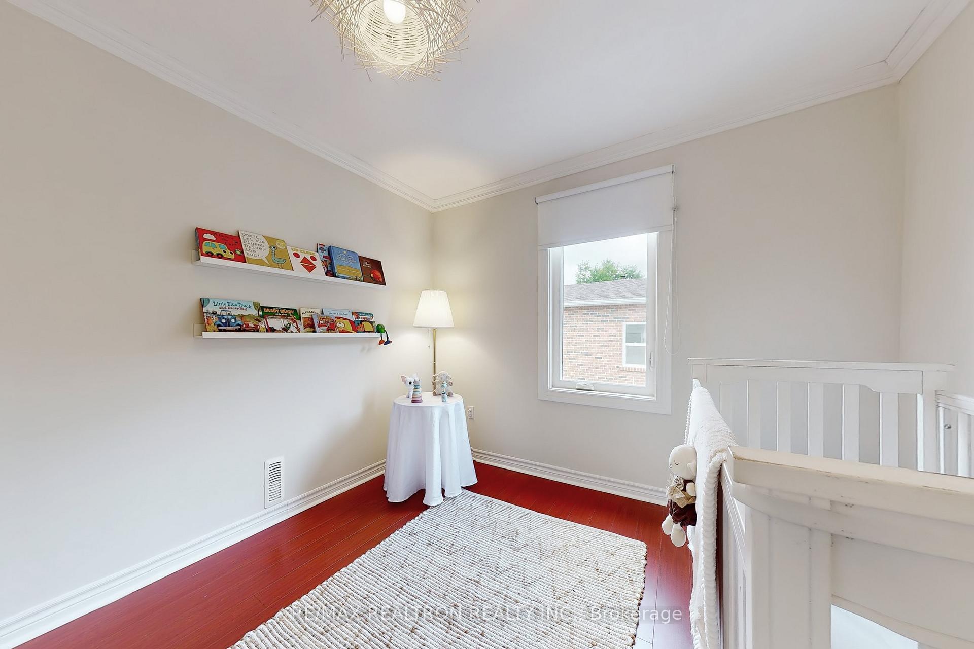 Photo 26 of 237 Winnett Avenue, Toronto, Humewood-Cedarvale — HOMEH