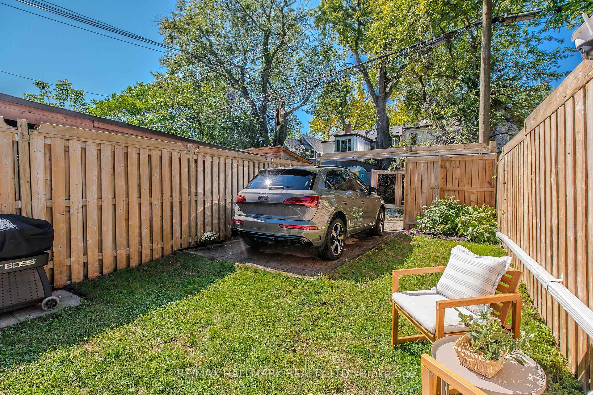 Photo 37 of 152 Hastings Avenue, Toronto, South Riverdale — HOMEH