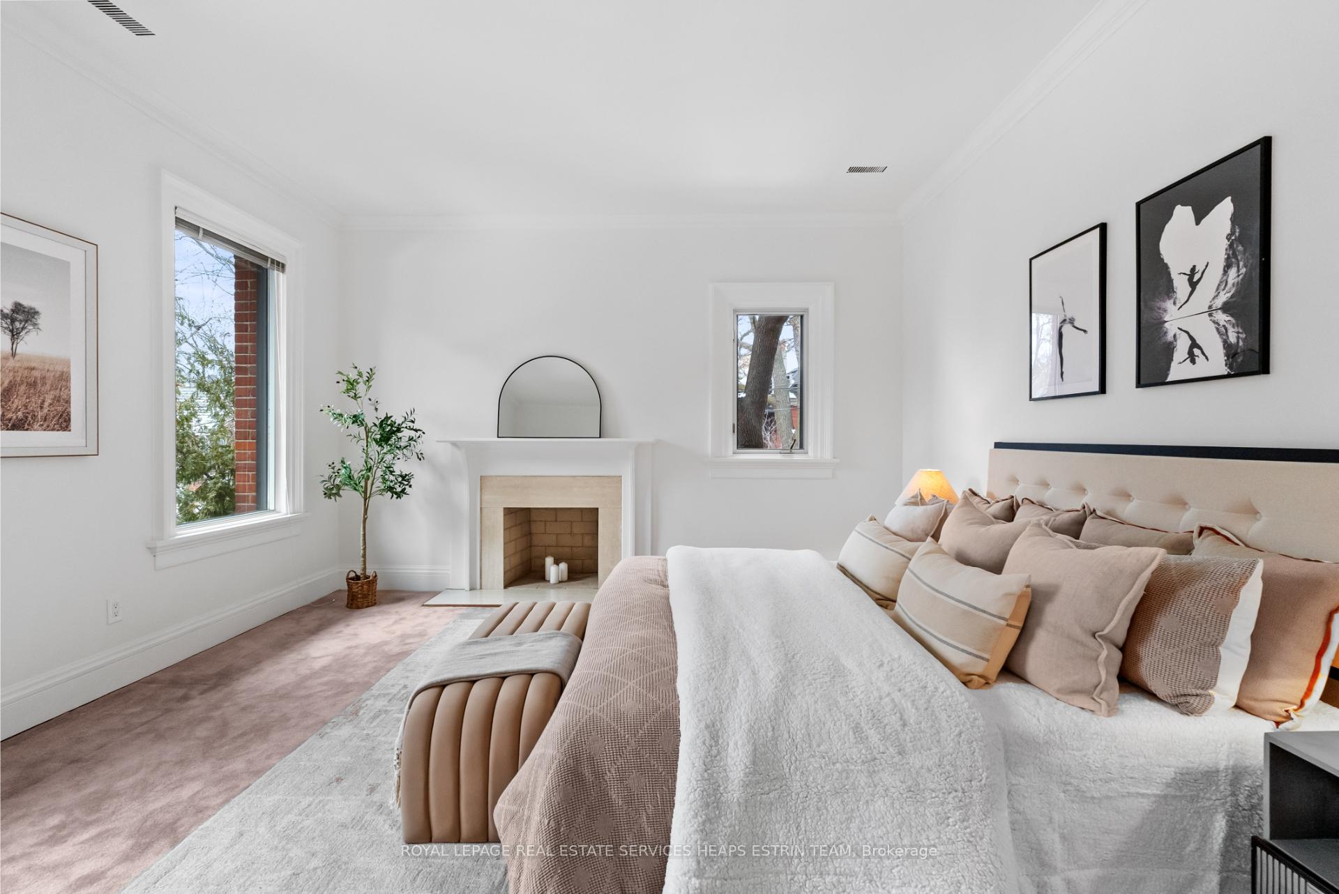Photo 11 of 65 Elgin Avenue, Toronto, The Annex — HOMEH