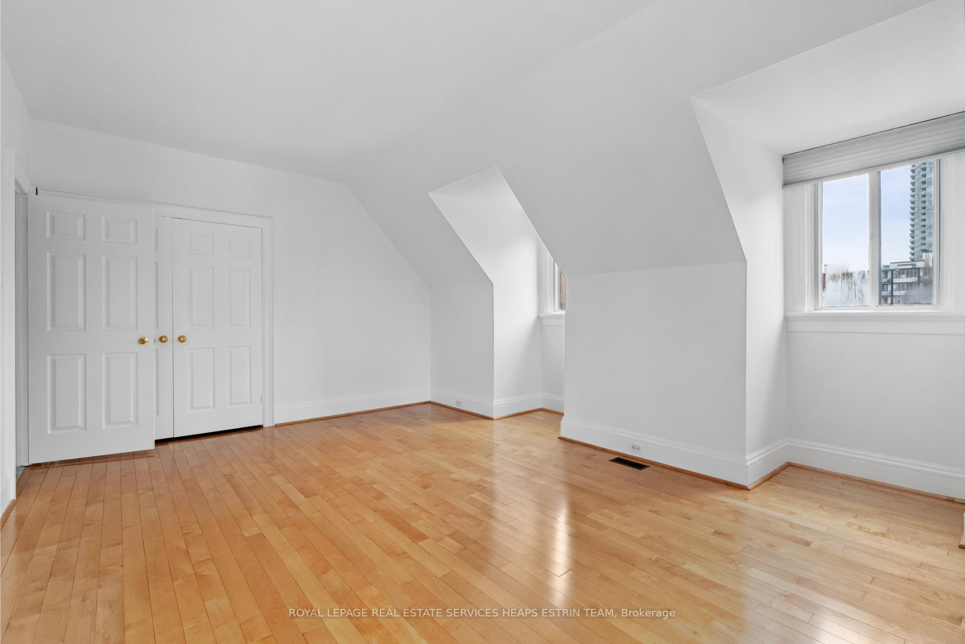 Photo 18 of 65 Elgin Avenue, Toronto, The Annex — HOMEH