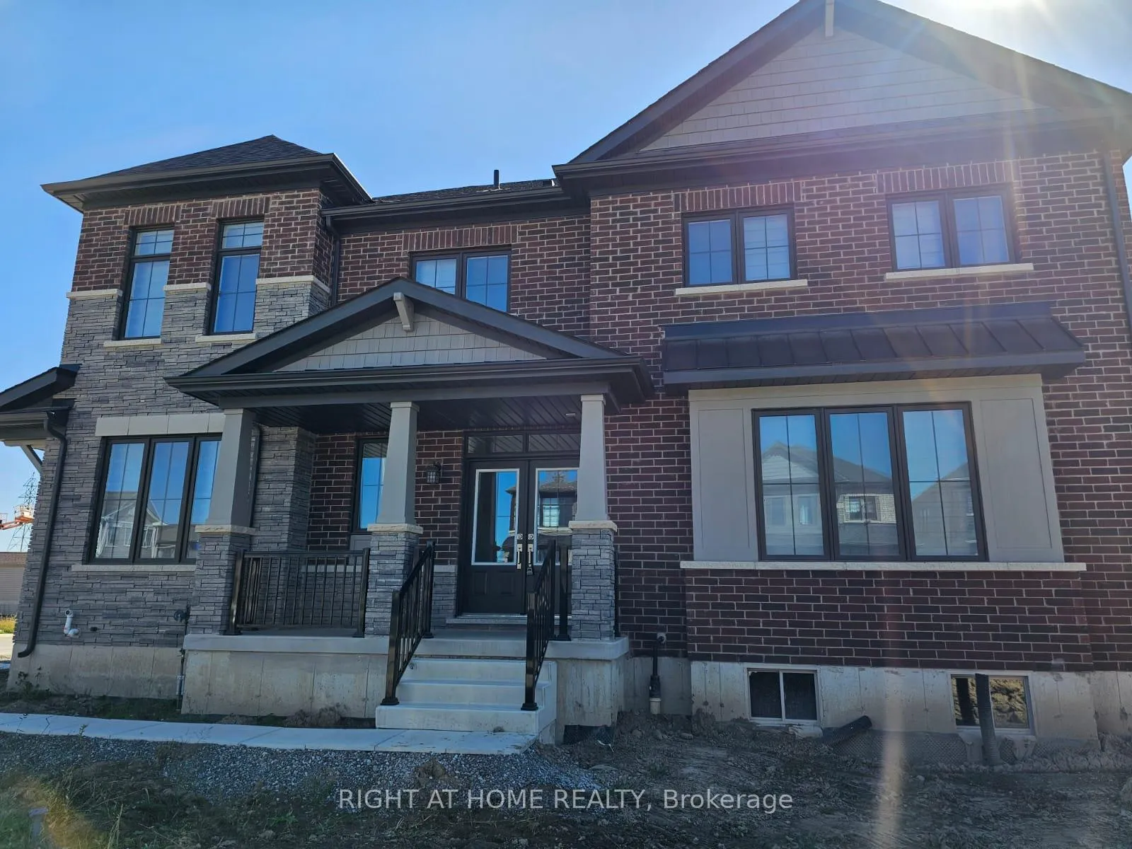 Photo 2 of 351 Barker Parkway, Thorold, Rolling Meadows — HOMEH