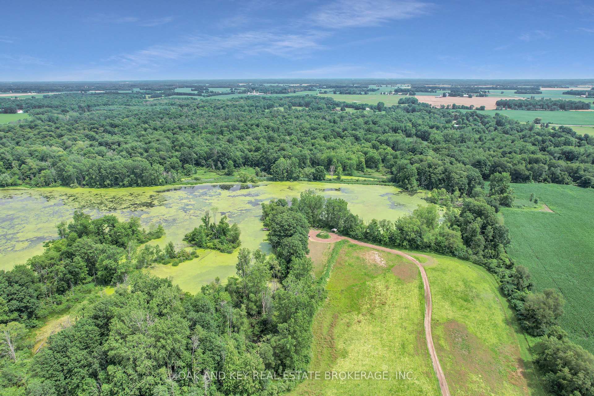 Photo 3 of 6997 Falconbridge Drive, Strathroy-Caradoc, Rural Strathroy-Caradoc — HOMEH