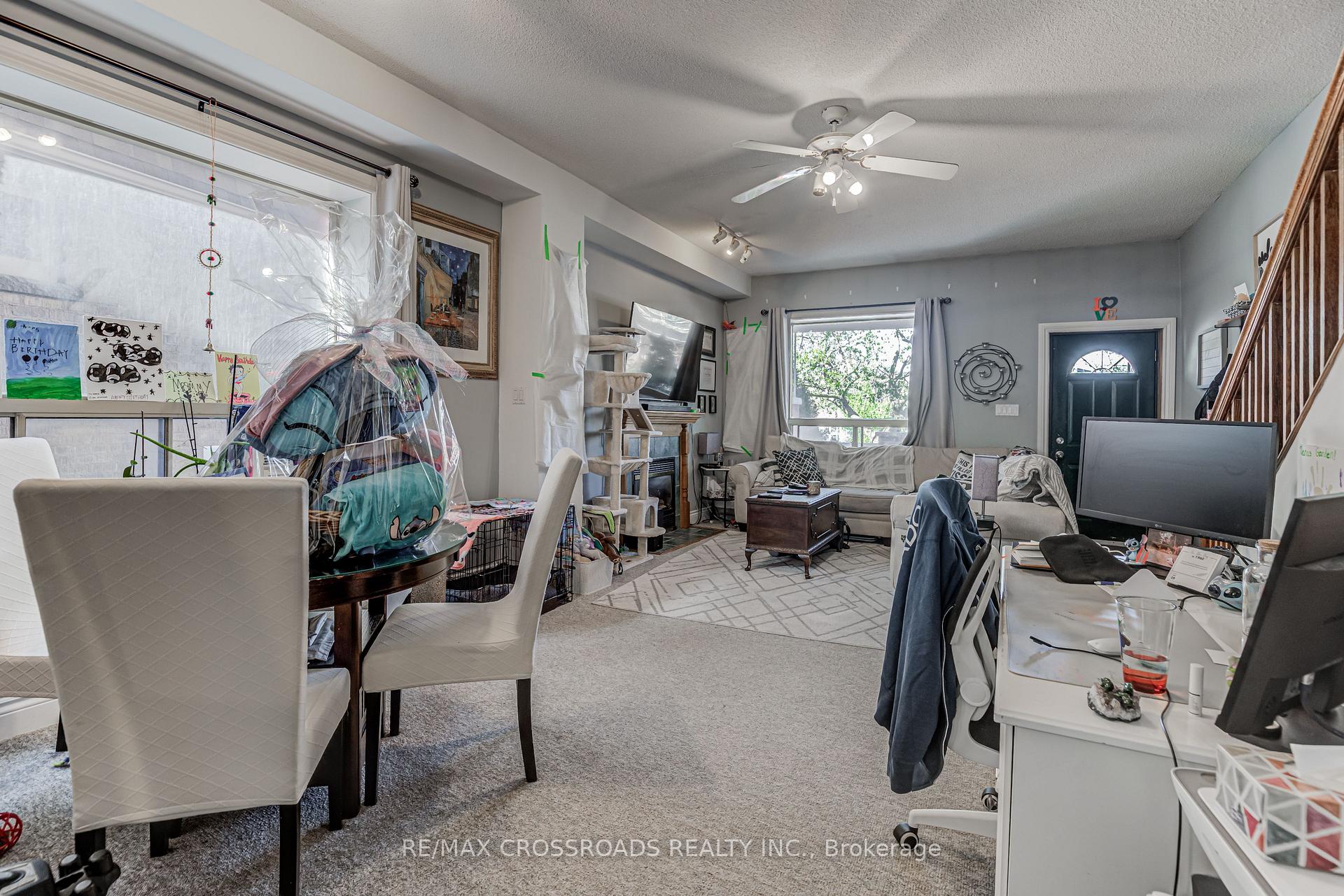 Photo 9 of 87 Wembley Drive, Toronto, Woodbine Corridor — HOMEH