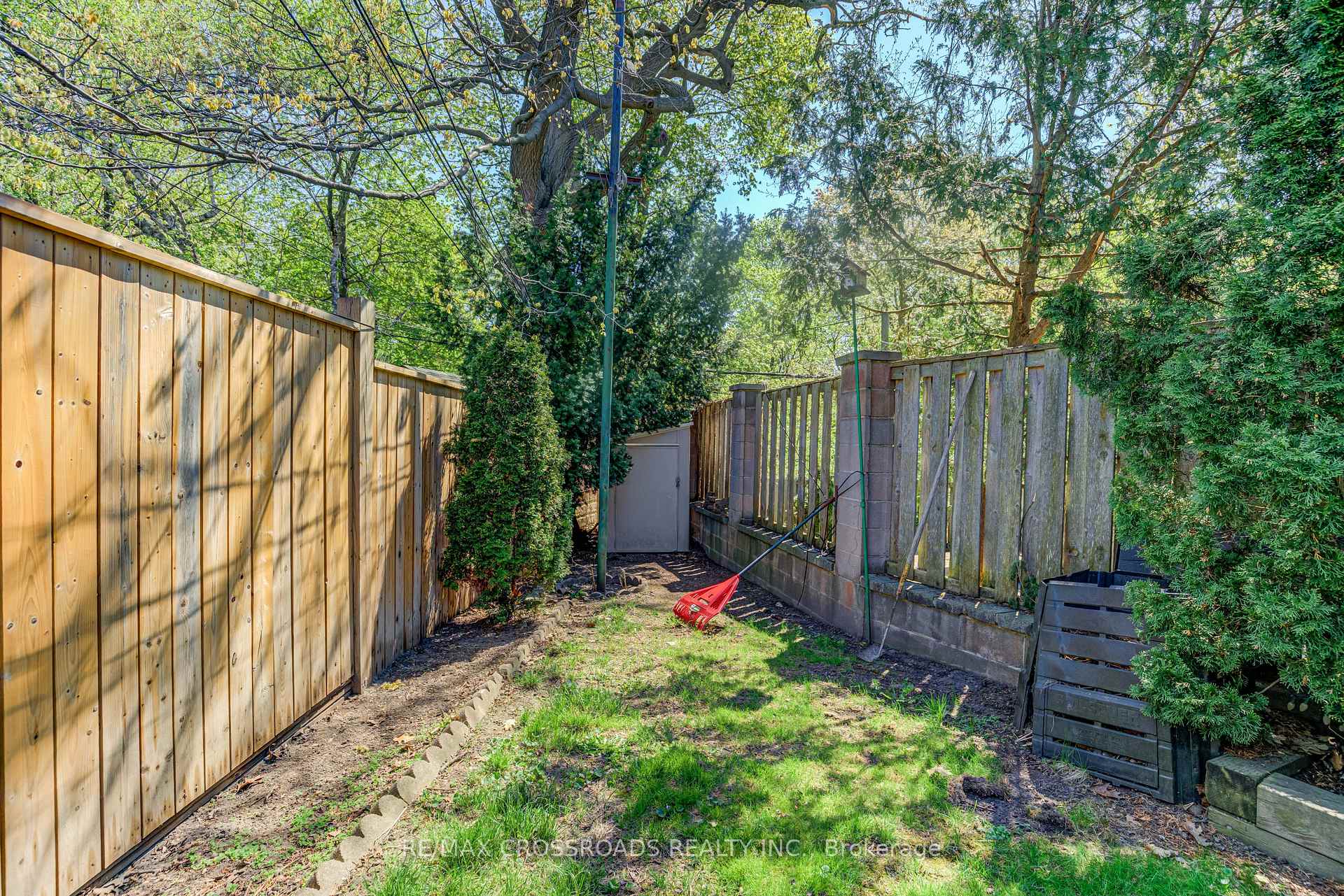 Photo 39 of 87 Wembley Drive, Toronto, Woodbine Corridor — HOMEH