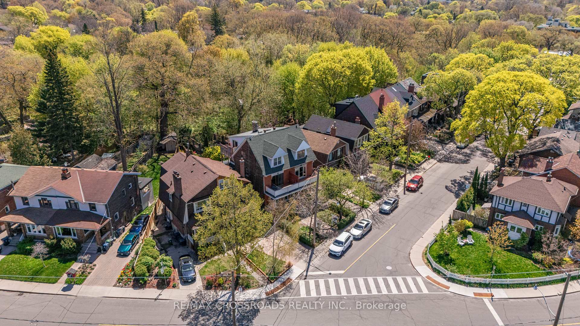 Photo 42 of 87 Wembley Drive, Toronto, Woodbine Corridor — HOMEH