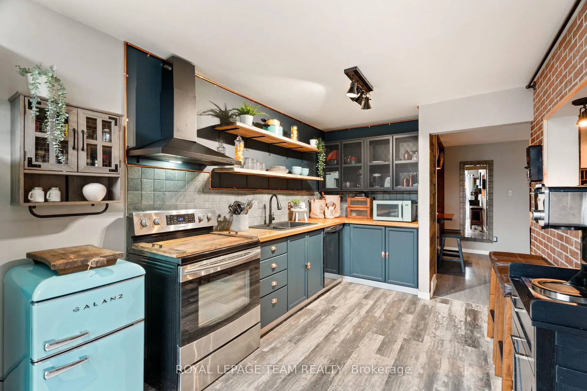 Photo 14 of 168 Midsummer Terrace, Ottawa, Queenswood Heights South — HOMEH