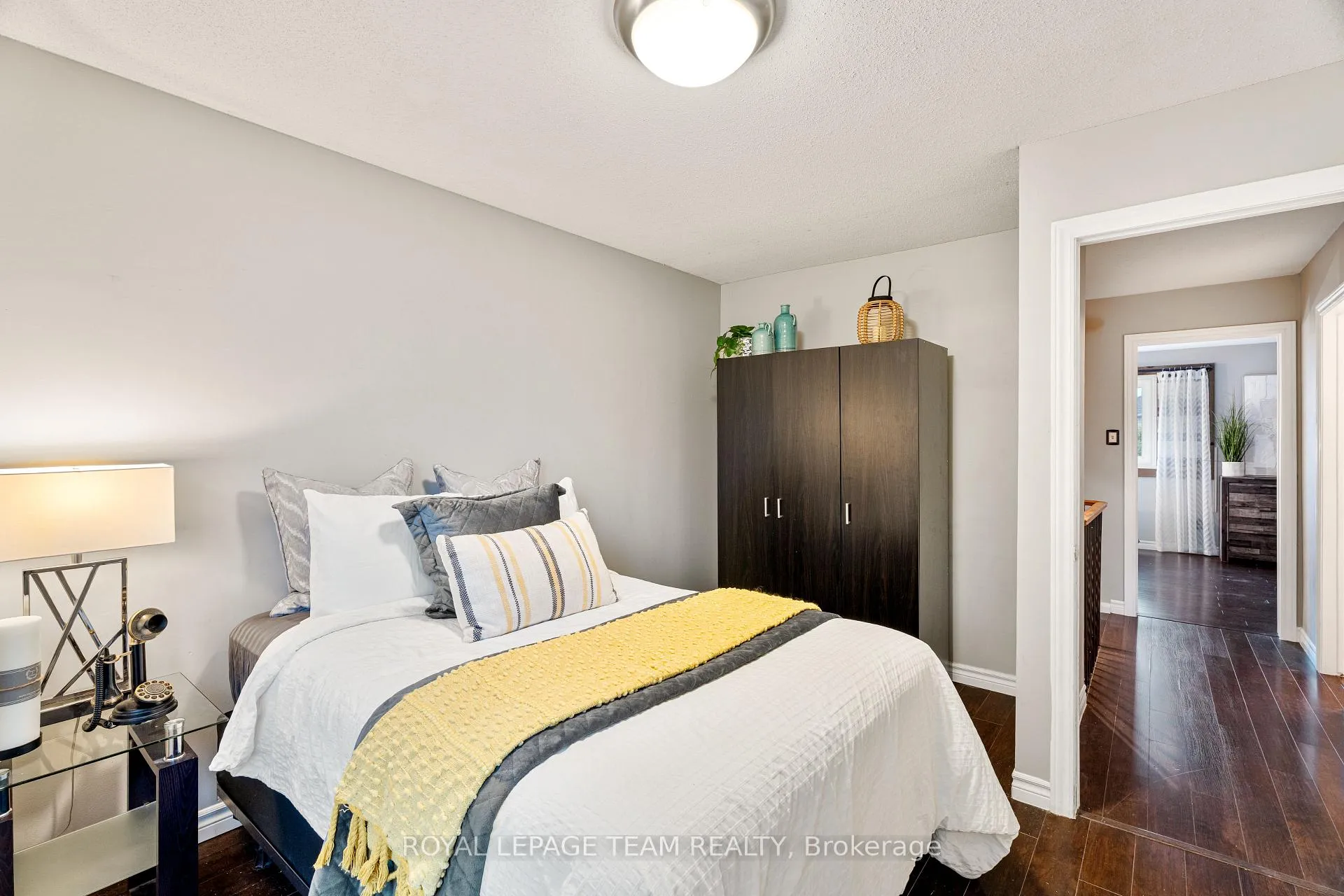 Photo 20 of 168 Midsummer Terrace, Ottawa, Queenswood Heights South — HOMEH