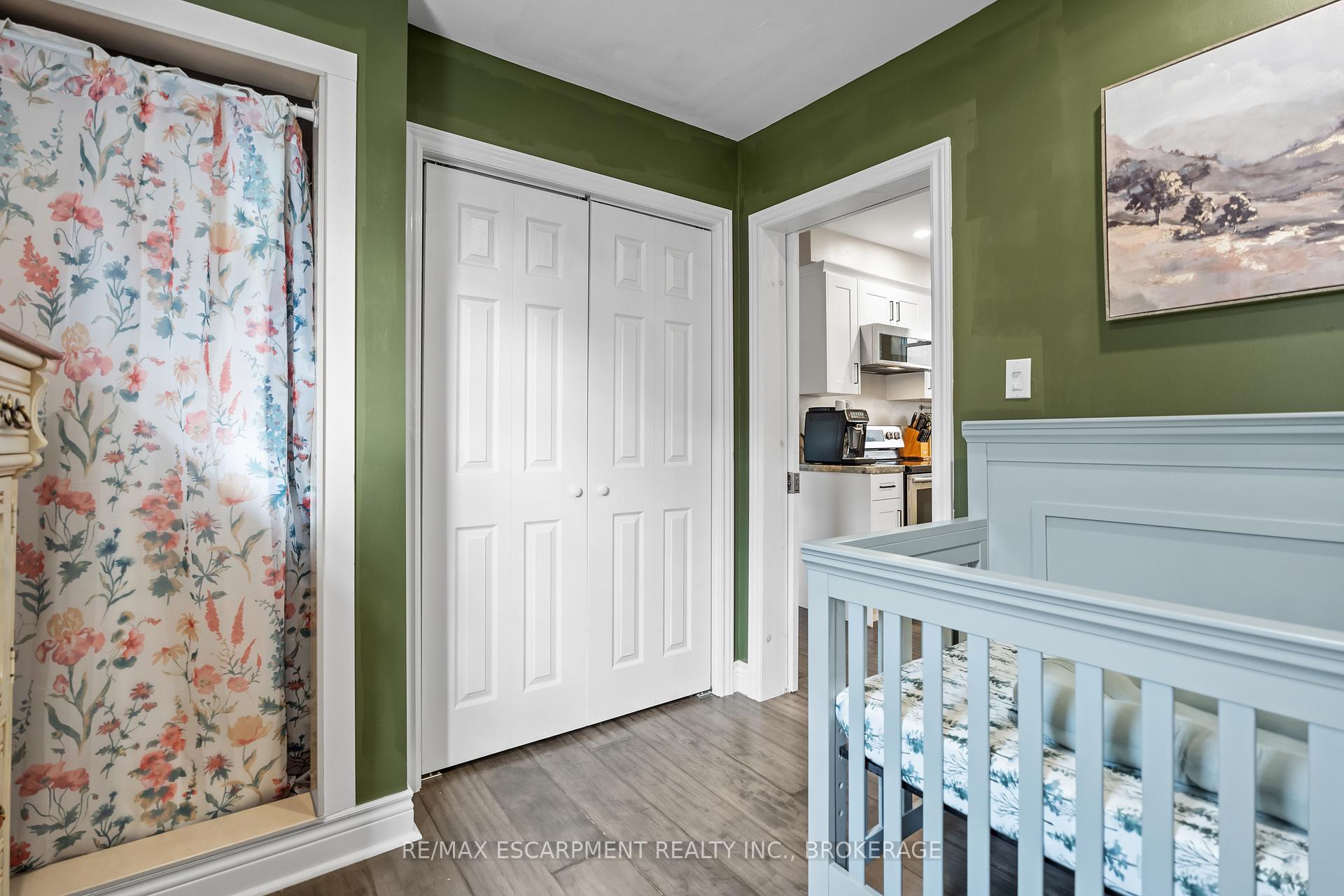 Photo 17 of 57 Carleton Street N, Thorold, Thorold Downtown — HOMEH