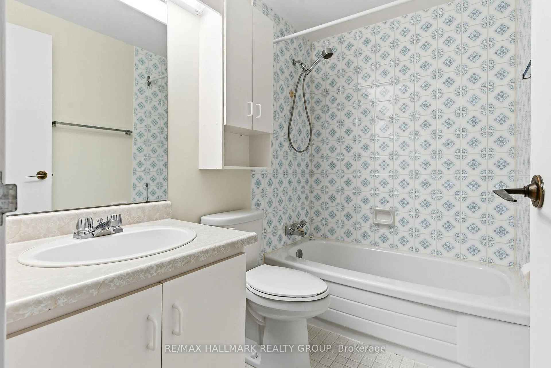Photo 17 of Unit 406, 1025 Richmond Road, Ottawa, Woodroffe — HOMEH