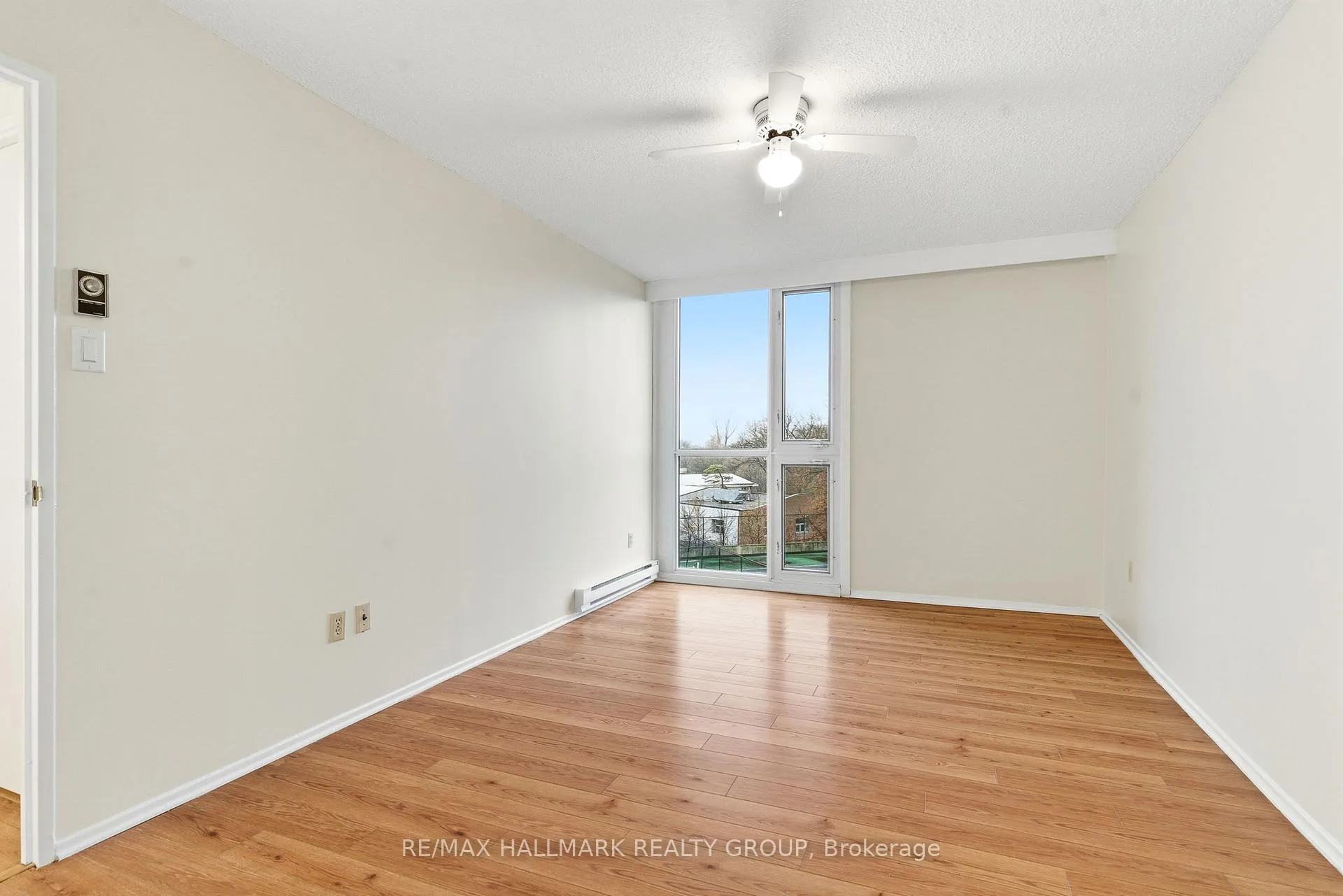 Photo 20 of Unit 406, 1025 Richmond Road, Ottawa, Woodroffe — HOMEH