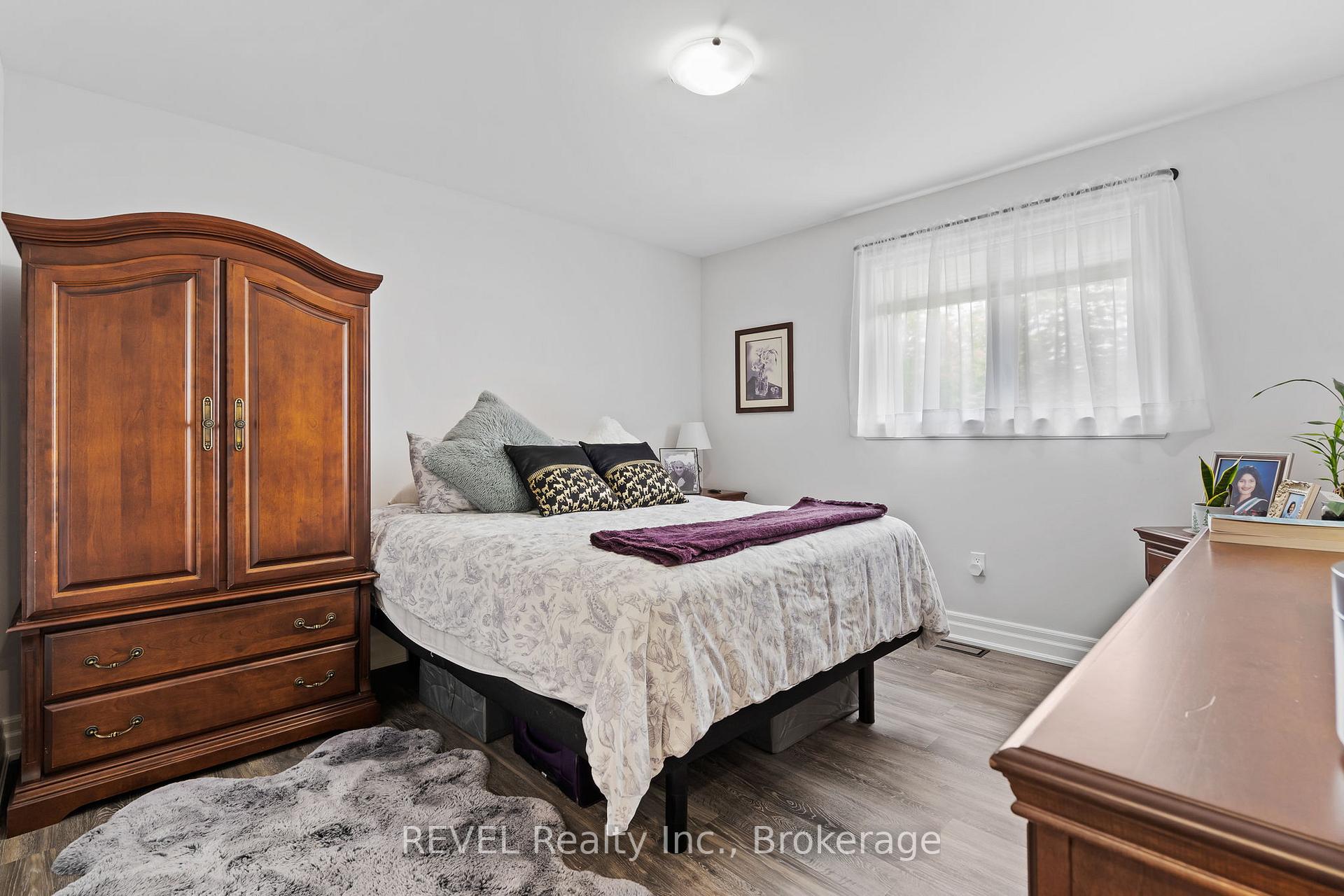 Photo 14 of 1848 Barron Road, Thorold, Hurricane/Merrittville — HOMEH