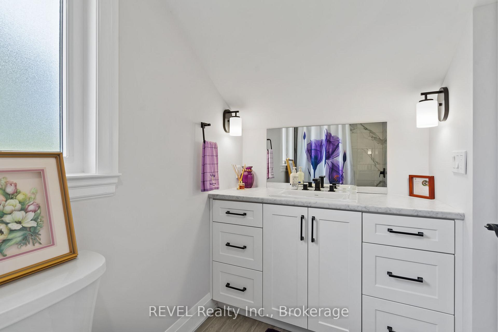 Photo 17 of 1848 Barron Road, Thorold, Hurricane/Merrittville — HOMEH