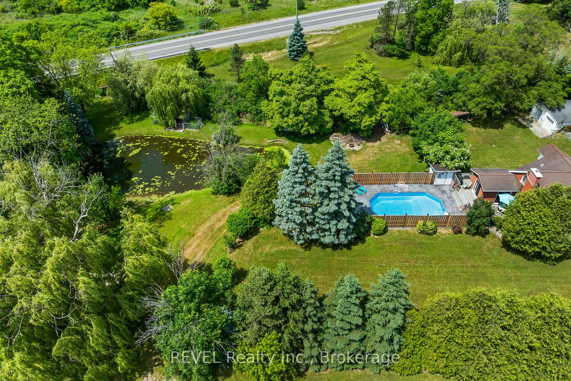 Photo 41 of 1848 Barron Road, Thorold, Hurricane/Merrittville — HOMEH
