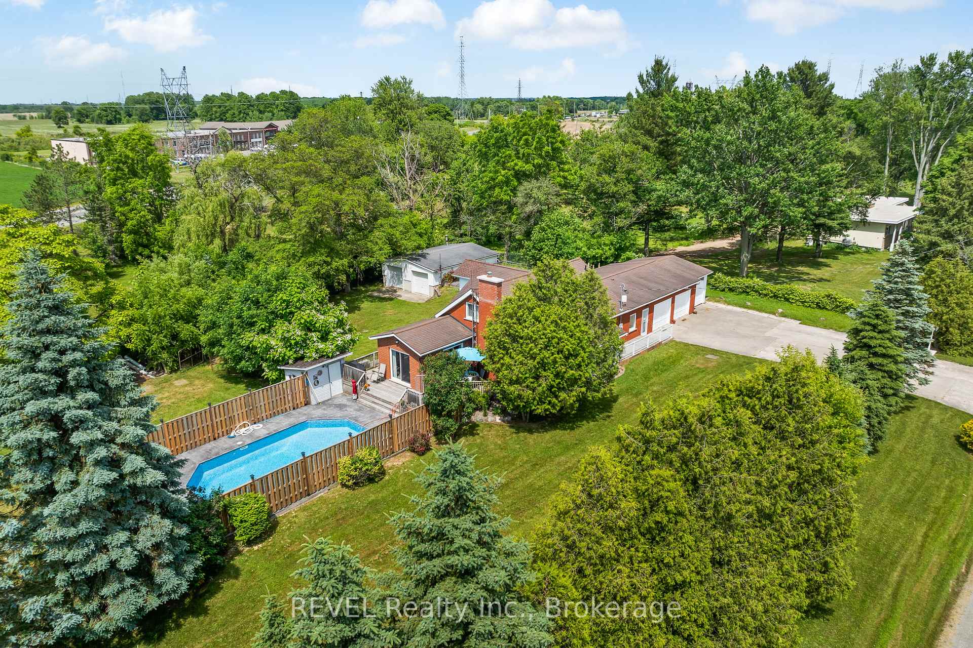 Photo 46 of 1848 Barron Road, Thorold, Hurricane/Merrittville — HOMEH