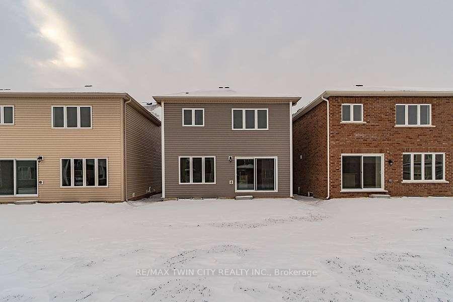 Photo 24 of 101 Esther Crescent, Thorold, Hurricane/Merrittville — HOMEH