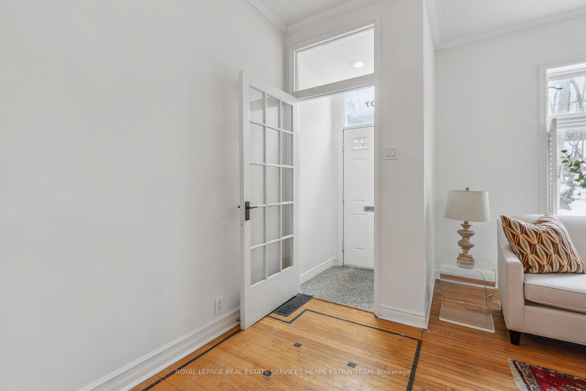 Photo 7 of 207 Marlborough Place, Toronto, The Annex — HOMEH