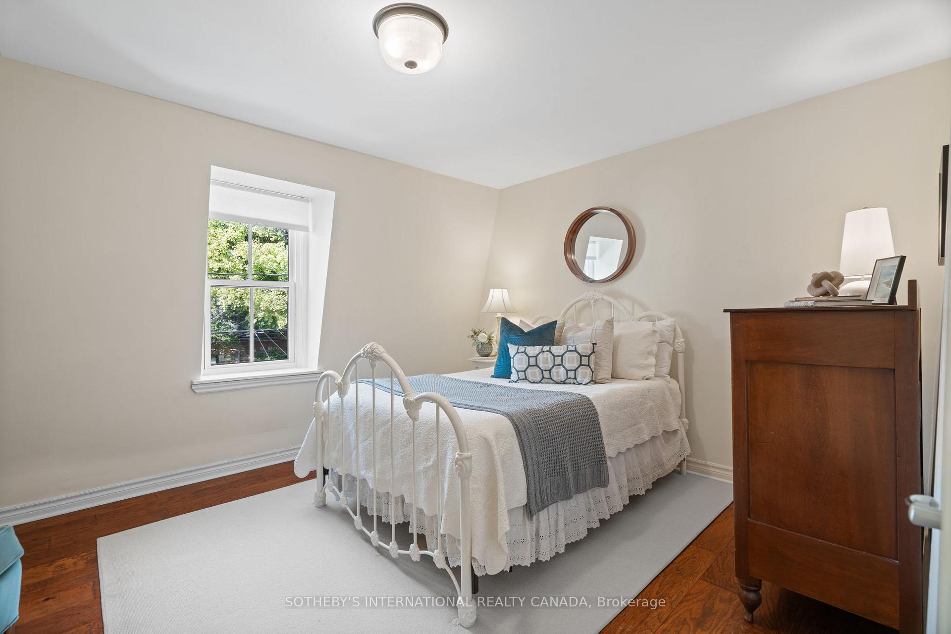 Photo 25 of 59 De Grassi Street, Toronto, South Riverdale — HOMEH