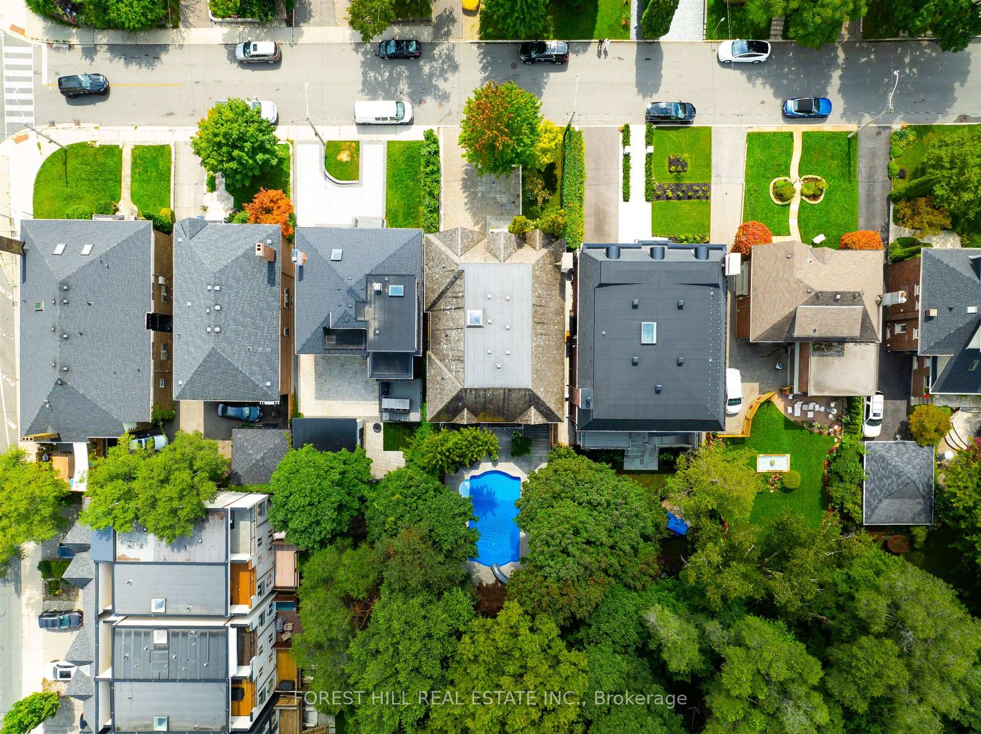 Photo 4 of 8 Hillholm Road, Toronto, Forest Hill South — HOMEH