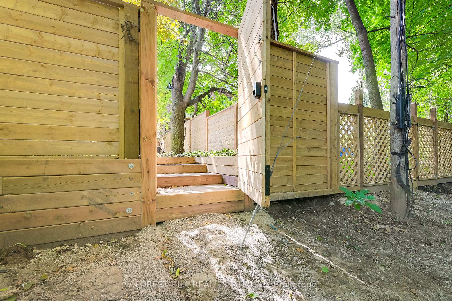 Photo 34 of 8 Hillholm Road, Toronto, Forest Hill South — HOMEH