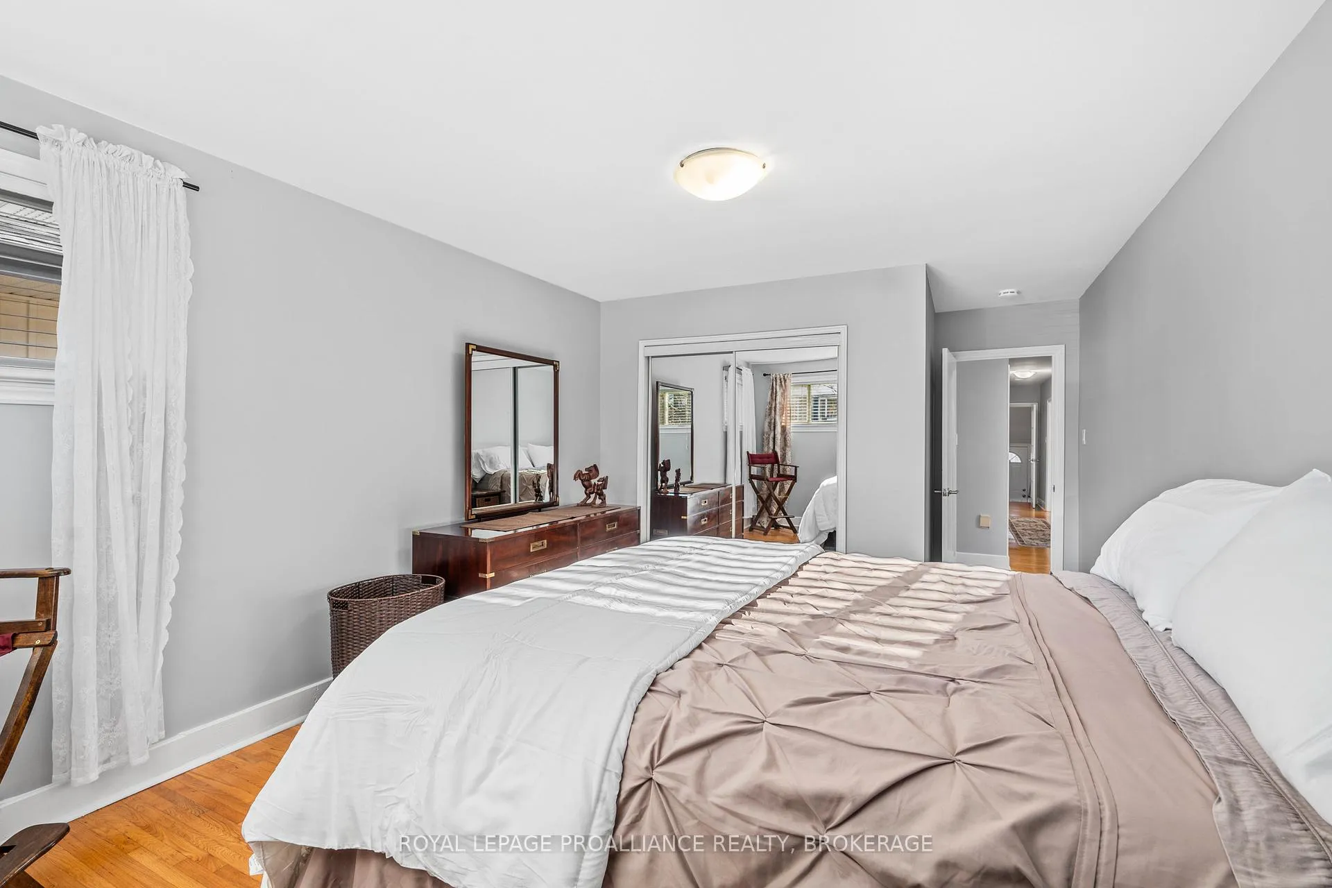 Photo 15 of 4 Strathcona Crescent, Kingston, West of Sir John A. Blvd — HOMEH