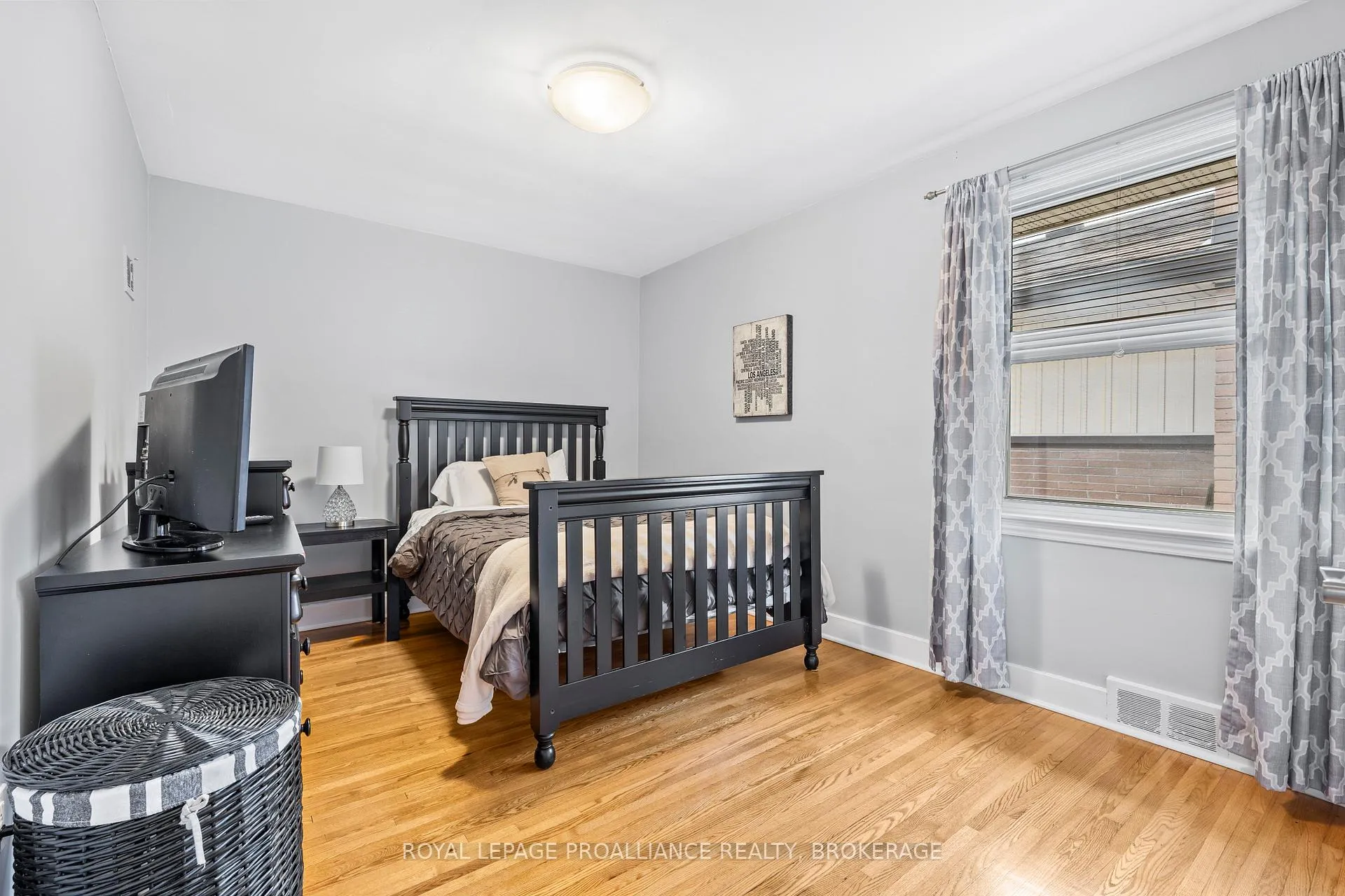 Photo 18 of 4 Strathcona Crescent, Kingston, West of Sir John A. Blvd — HOMEH
