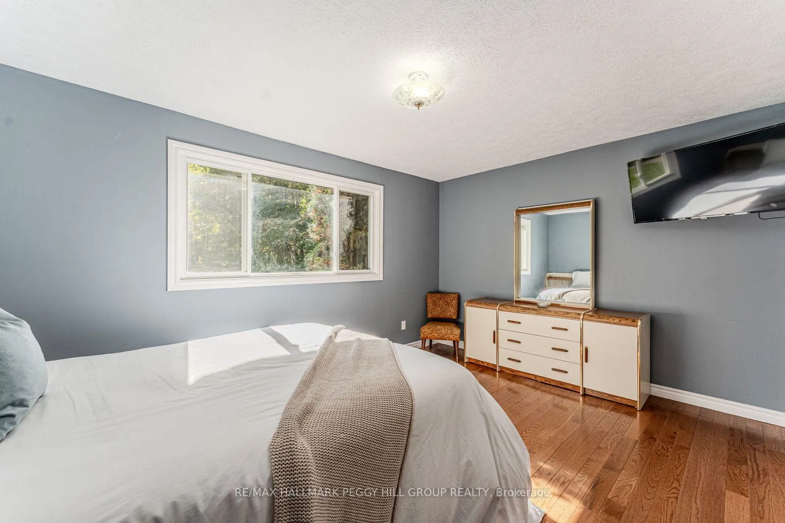 Photo 10 of 350 5 Concession W, Tiny, Rural Tiny — HOMEH