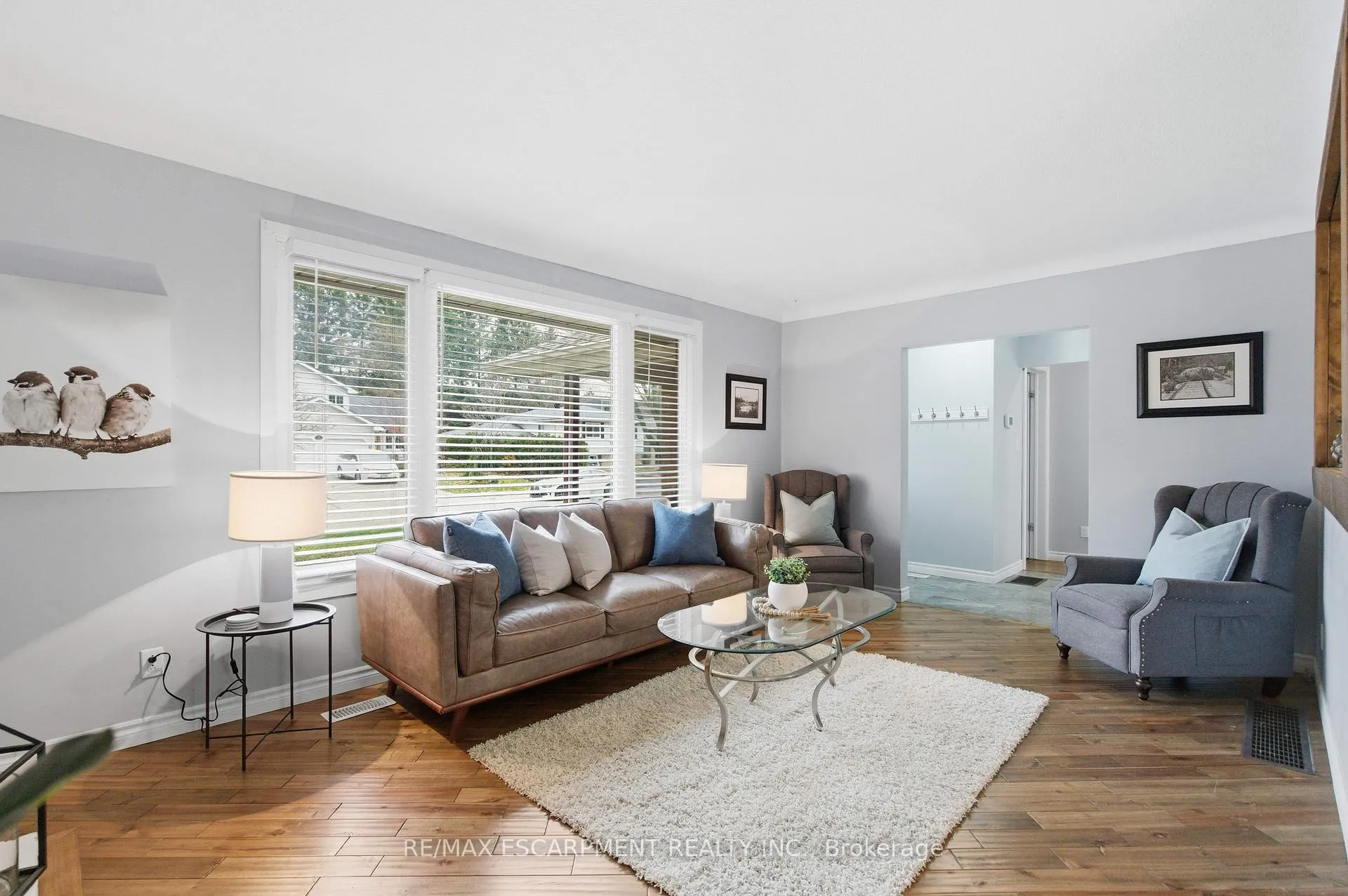 Photo 6 of 30 Kelly Street, Hamilton, Waterdown — HOMEH