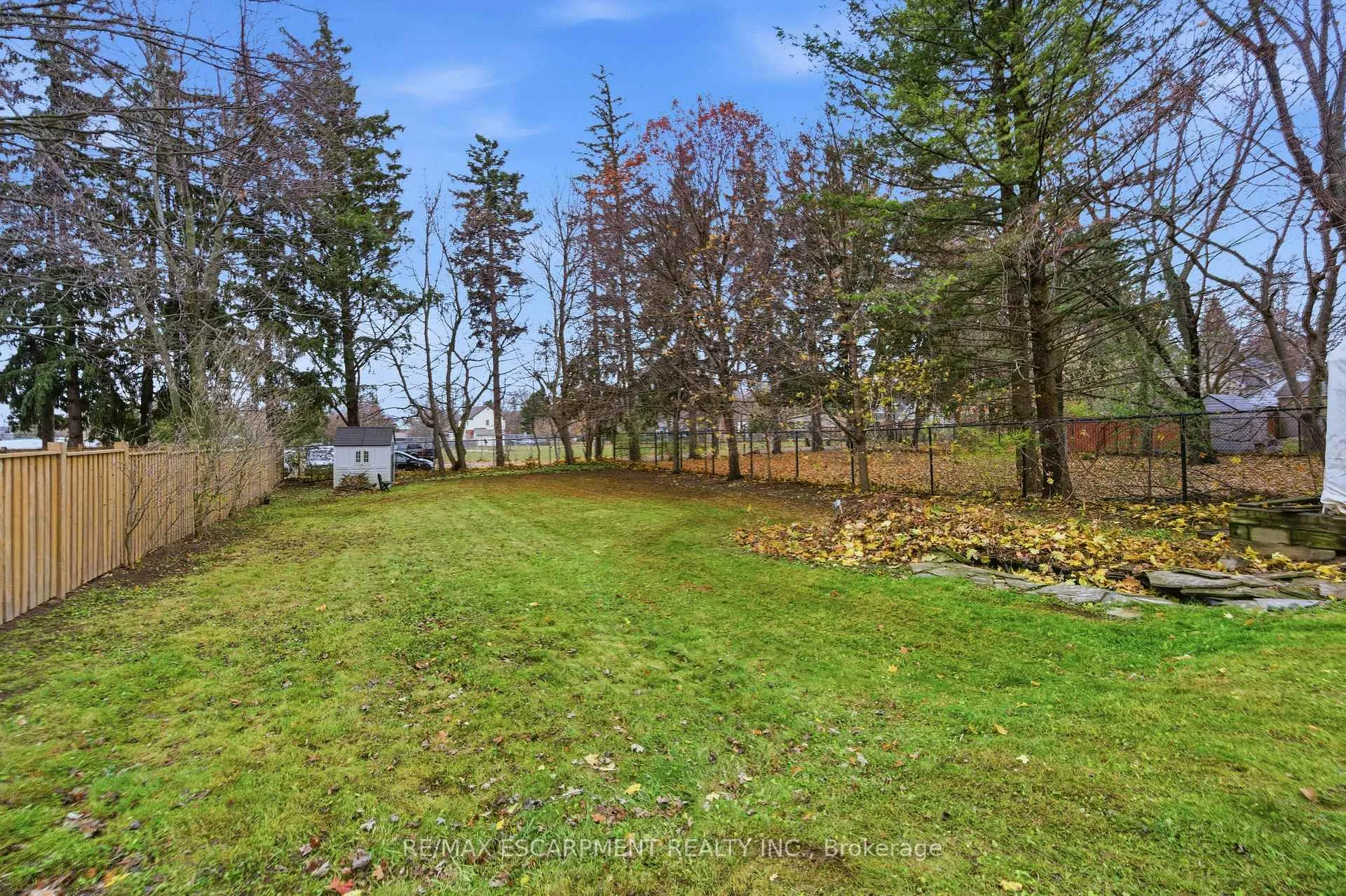 Photo 32 of 30 Kelly Street, Hamilton, Waterdown — HOMEH