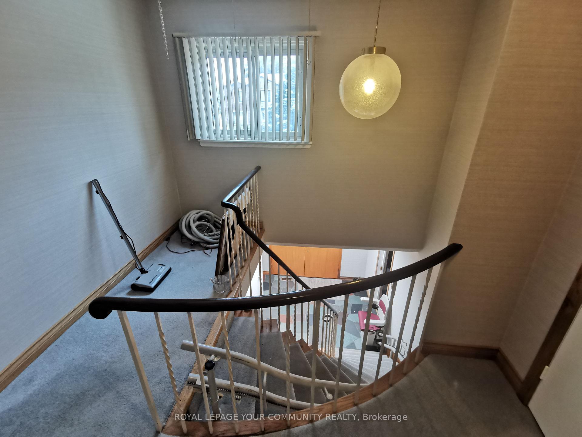 Photo 9 of 138 Parkview Hill Crescent, Toronto, O'Connor-Parkview — HOMEH