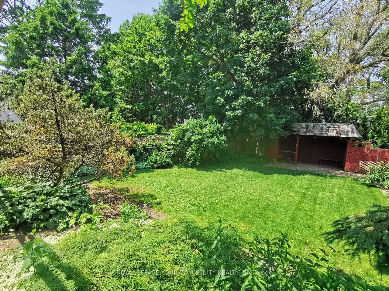 Photo 17 of 138 Parkview Hill Crescent, Toronto, O'Connor-Parkview — HOMEH