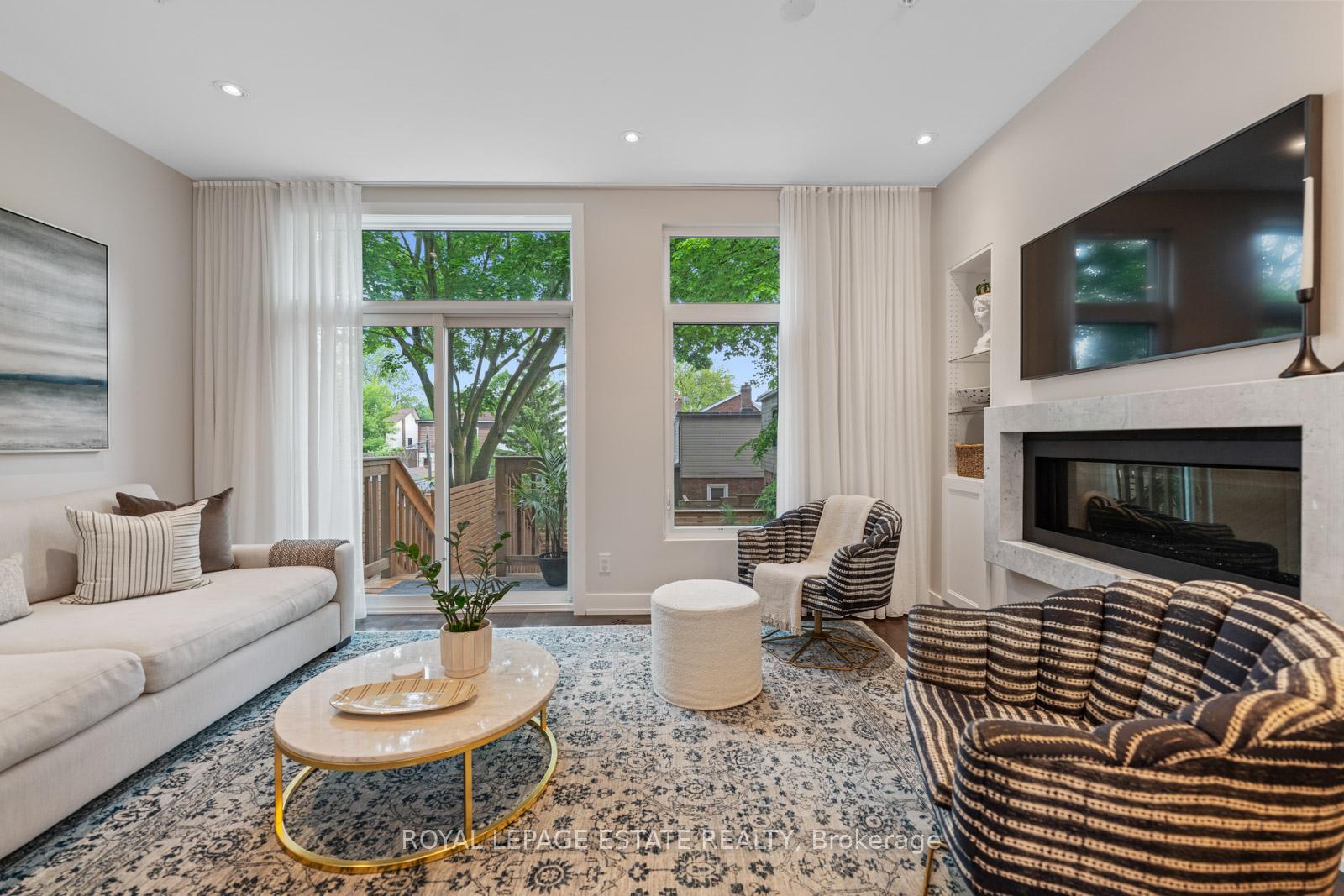 Photo 4 of 7 Vince Avenue, Toronto, The Beaches — HOMEH