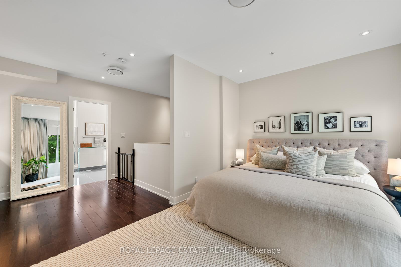 Photo 14 of 7 Vince Avenue, Toronto, The Beaches — HOMEH