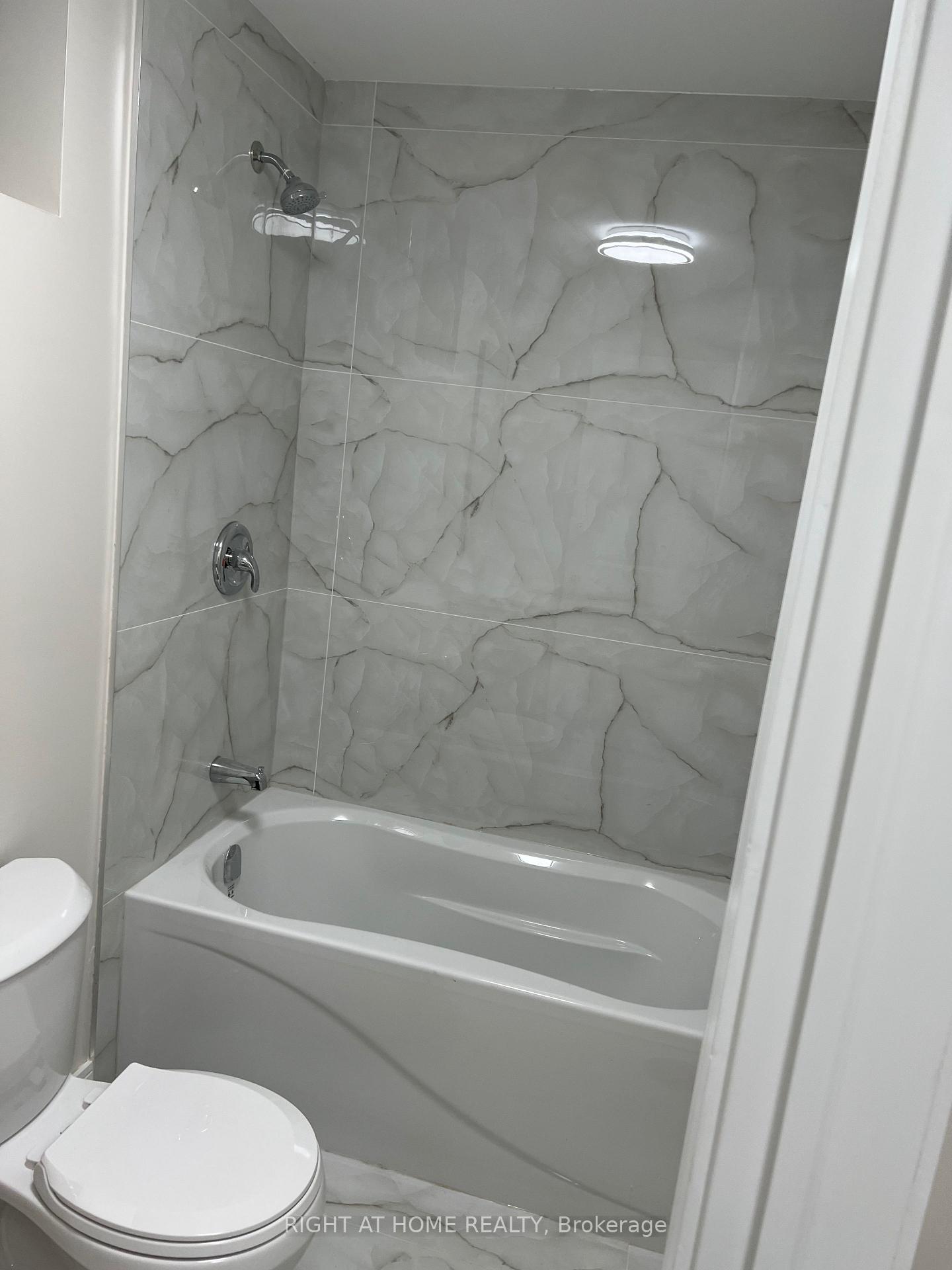 Photo 13 of Unit 4, 32 Cadorna Avenue, Toronto, Danforth Village-East York — HOMEH